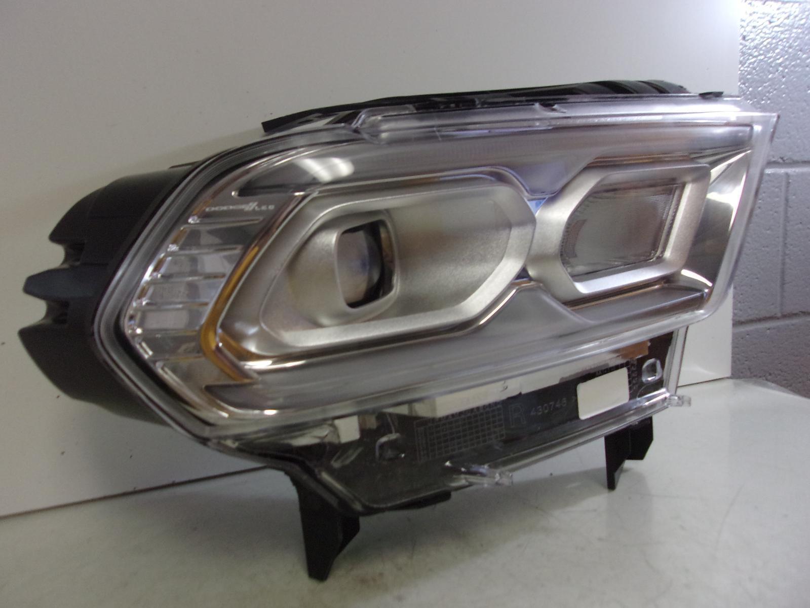 2021 2022 2023 Dodge Durango Passenger Rh Led Headlight W/ Chrome Trim OEM - 0