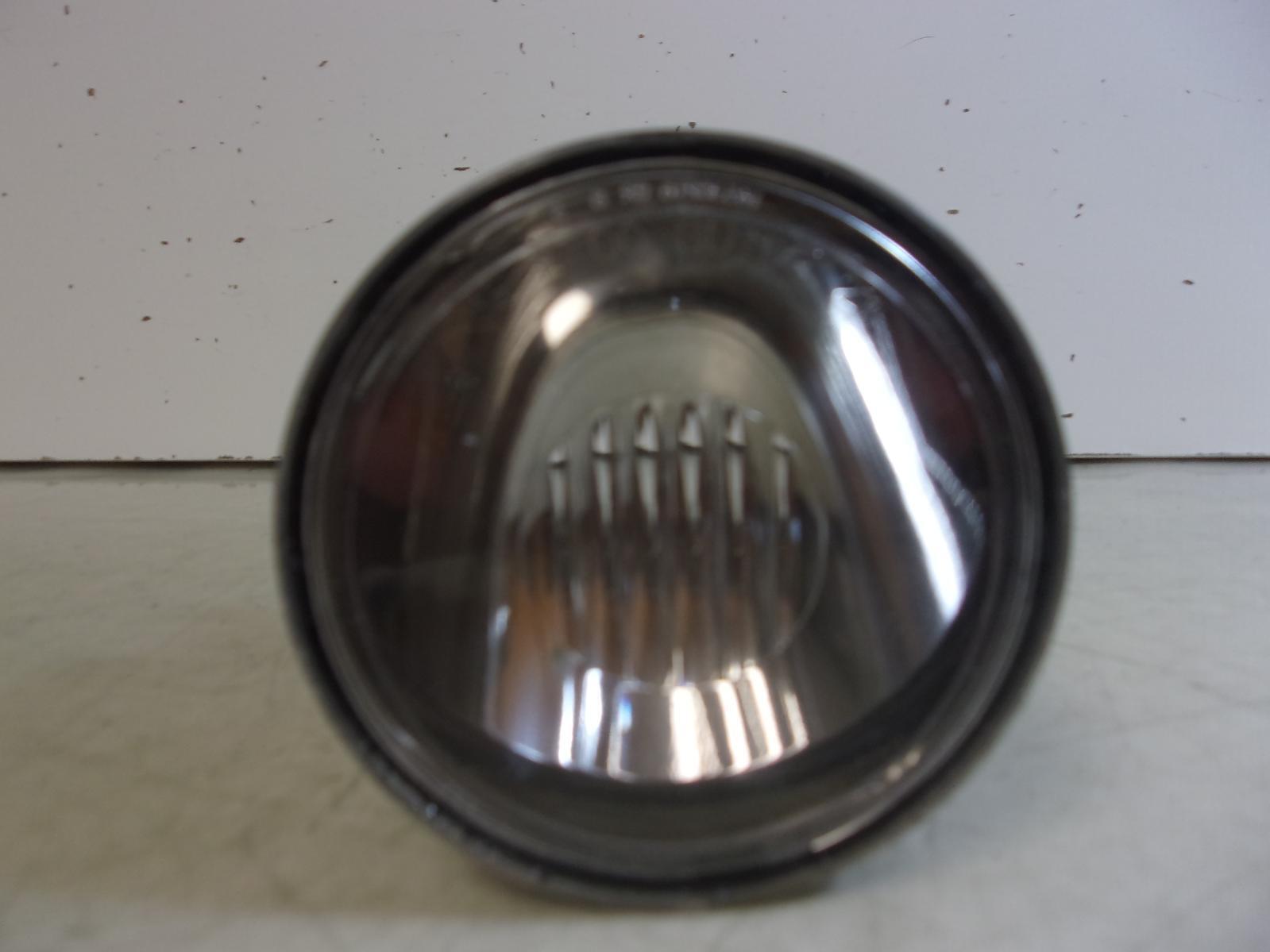 1994 - 2006 Grand Prix / Suburban / Sunfire / Tahoe RH = LH Fog Light OEM