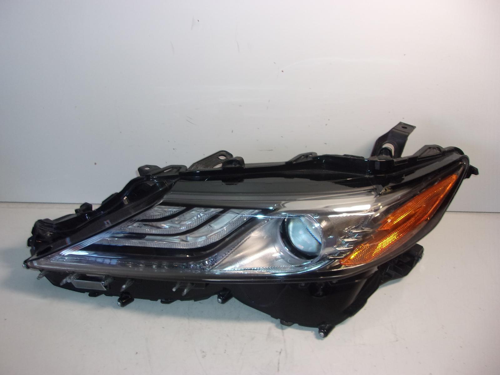 2018 - 2023 Toyota Camry Driver Lh Triple Bar Led Headlight OEM