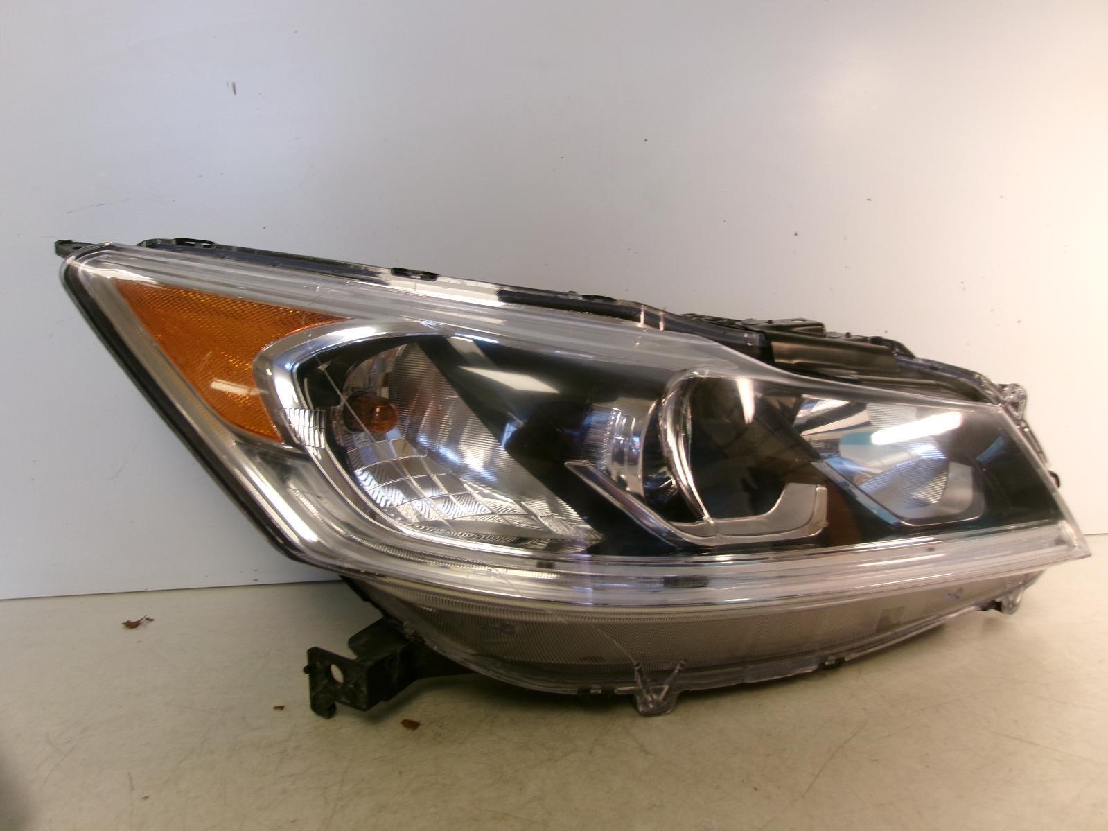 Fits 2016 2017 Honda Accord Passenger Rh Halogen Headlight W/ Led Accent - DEPO