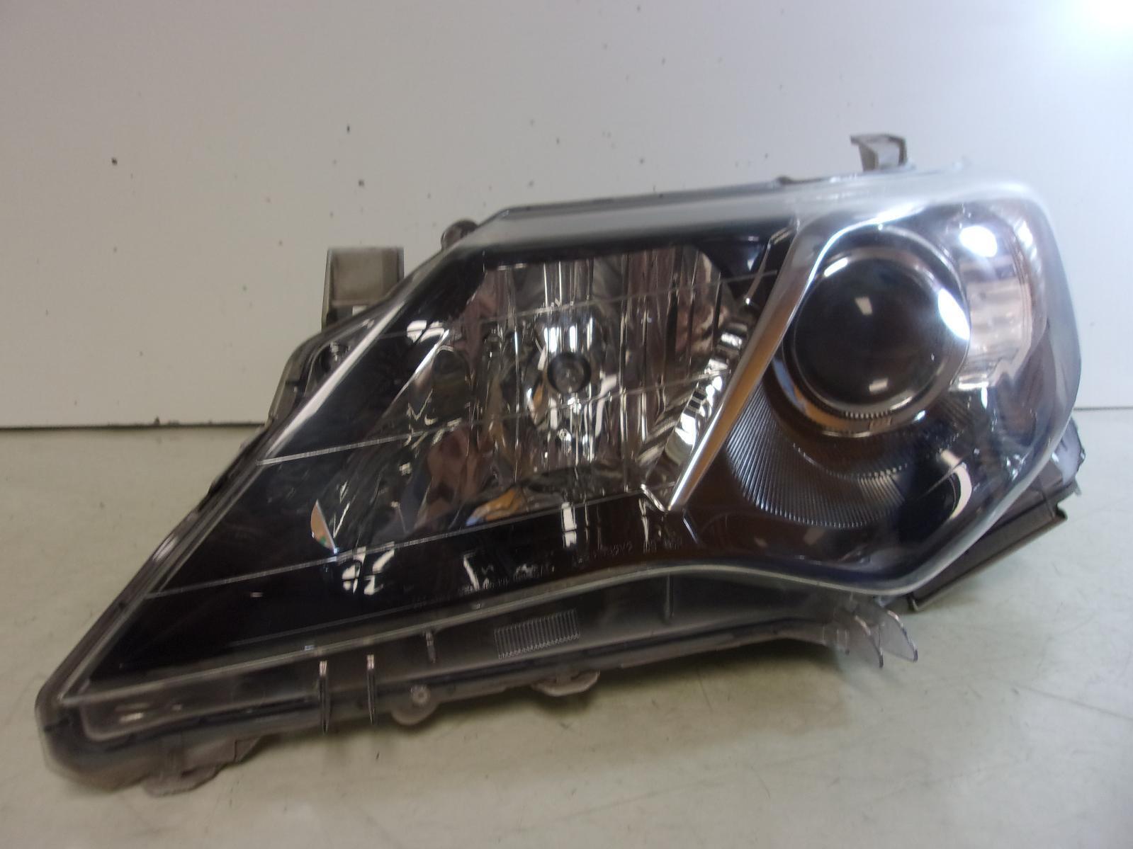 2012 2013 2014 Toyota Camry Se Driver Lh Black Trim Halogen Headlight OEM