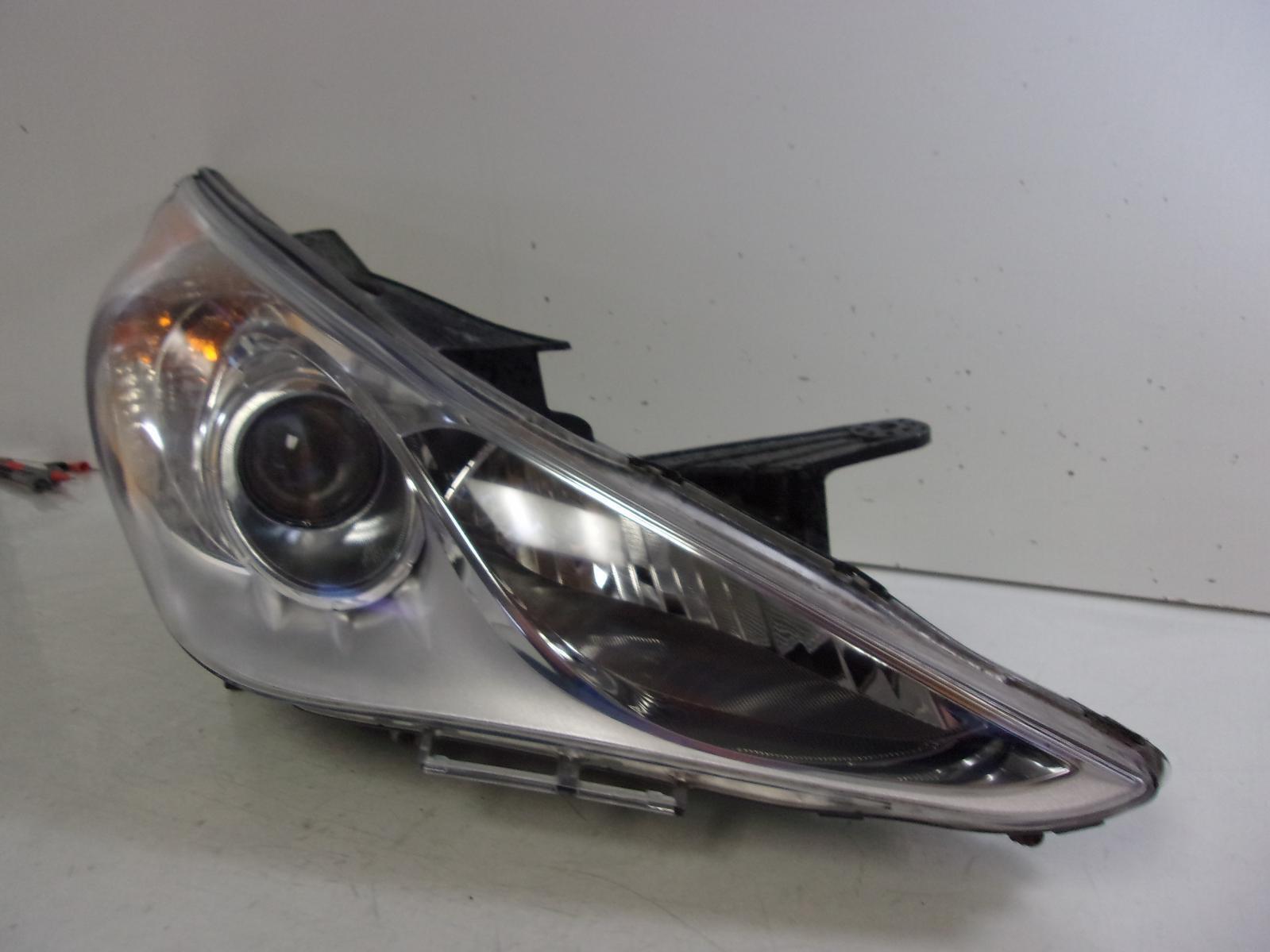 2011 2012 2013 2014 Hyundai Sonata GLS Passenger RH Halogen Headlight OEM