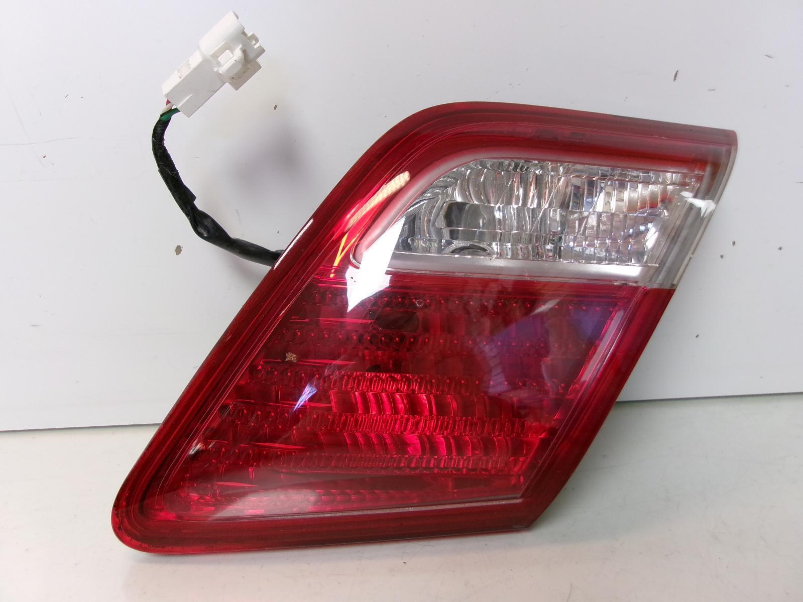 2007 2008 2009 Toyota Camry Passenger Rh Inner Lid Tail Light OEM