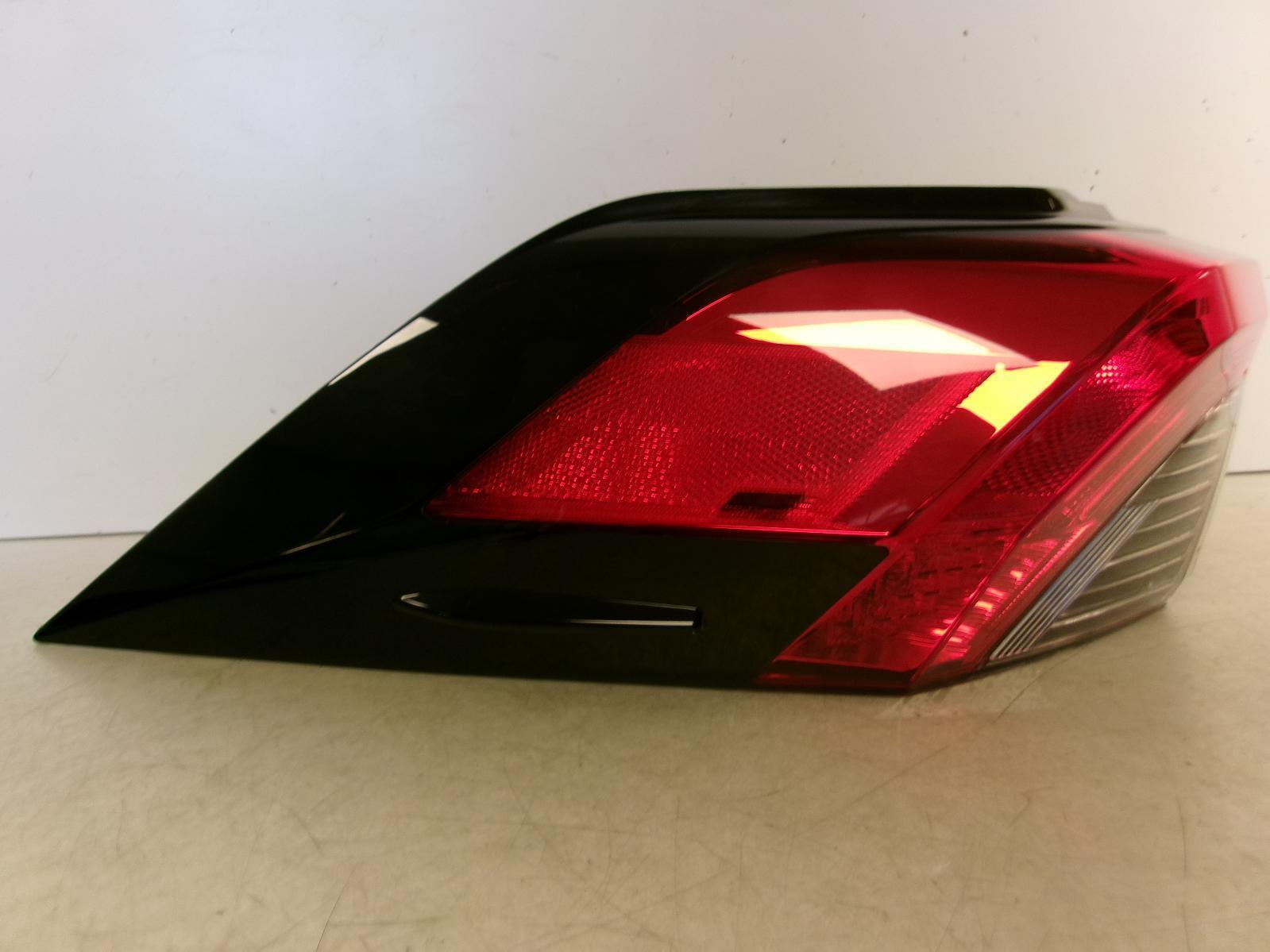 2019 - 2023 Toyota Rav4 Driver Lh Outer Quarter Panel Tail Light Oem - 0