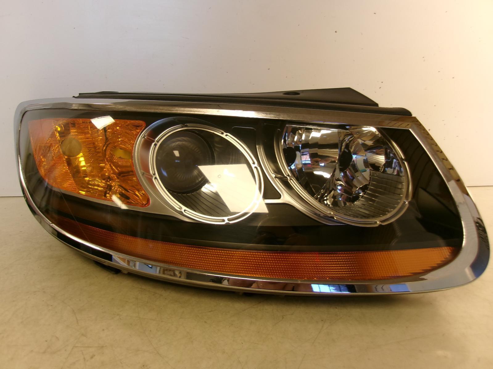 2007 2008 2009 Hyundai Santa Fe Passenger Rh Halogen Headlight OEM