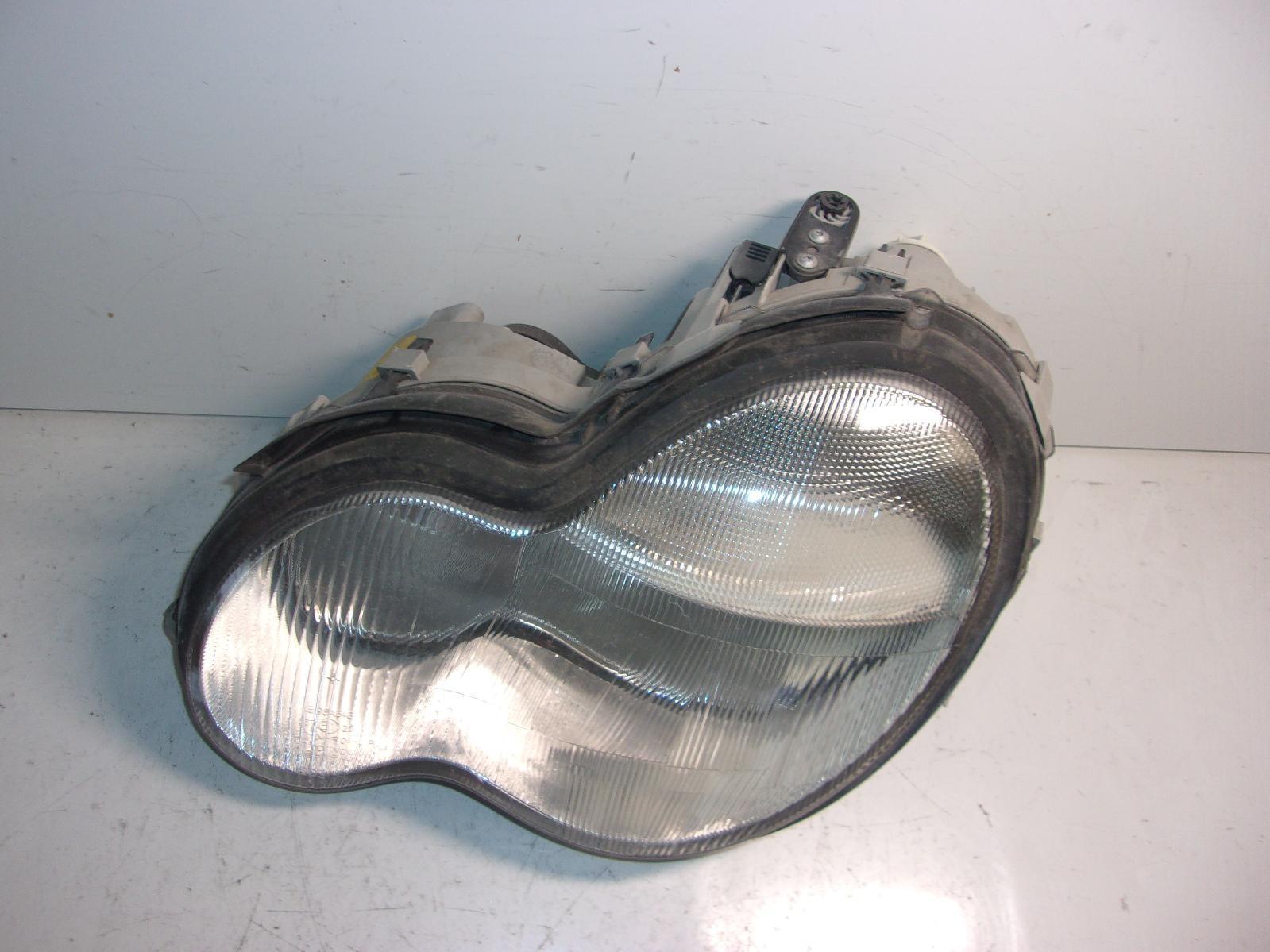 2001 2002 2003 2004 Mercedes C-class W203 Driver Lh Halogen Headlight OEM