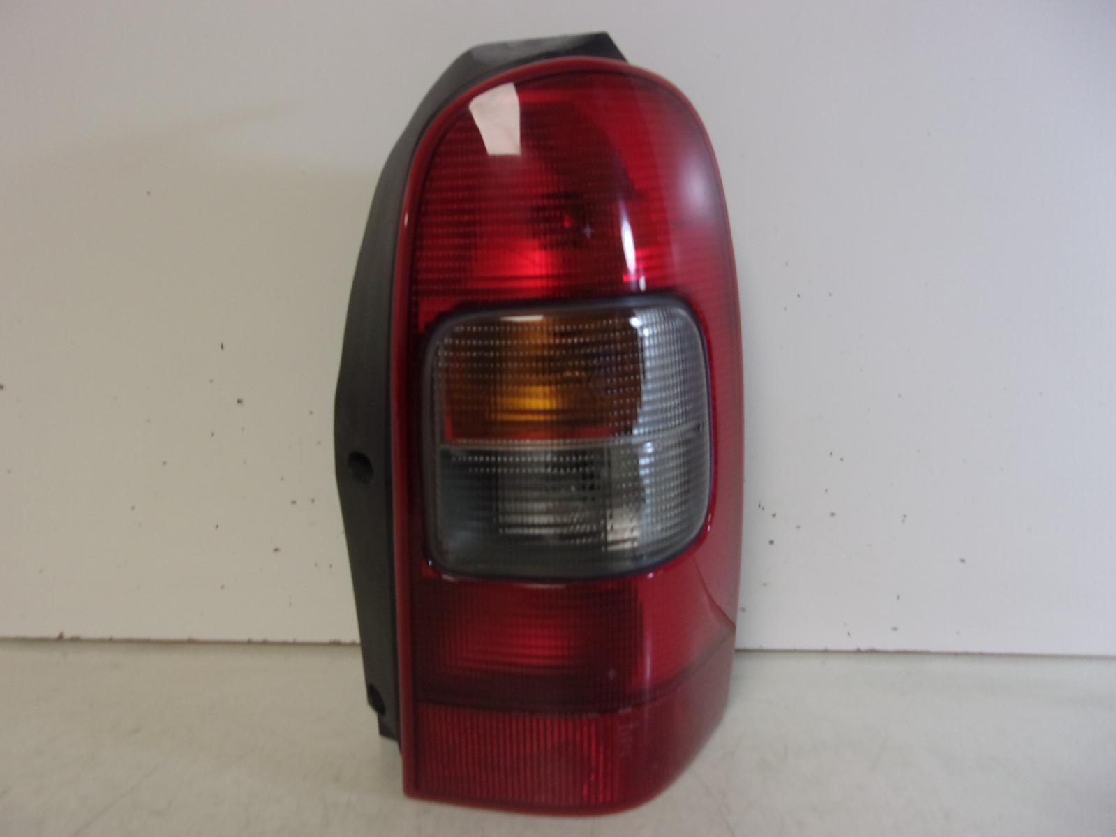 1997-2005 Pontiac Montana / Chevrolet Venture /  Silhoutte RH Tail Light OEM