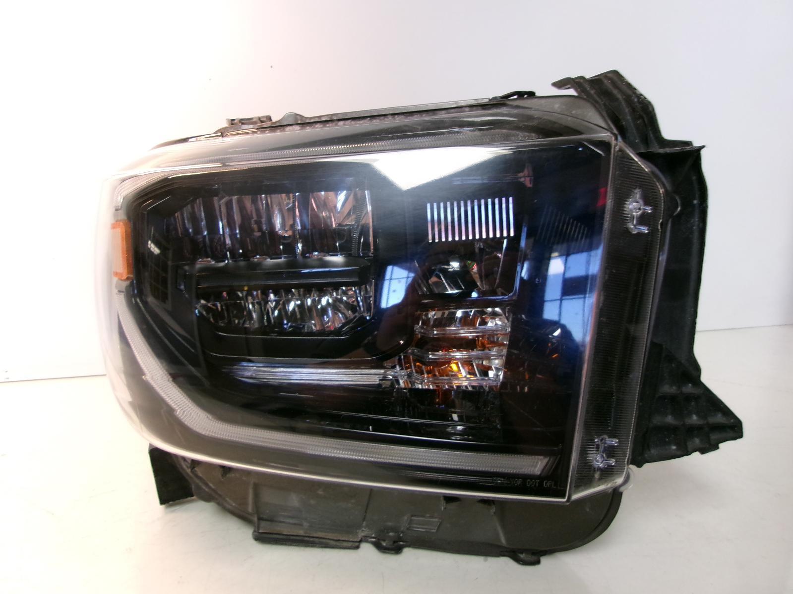 2020 2021 Toyota Tundra Passenger RH LED Headlight w/ Black Trim OEM