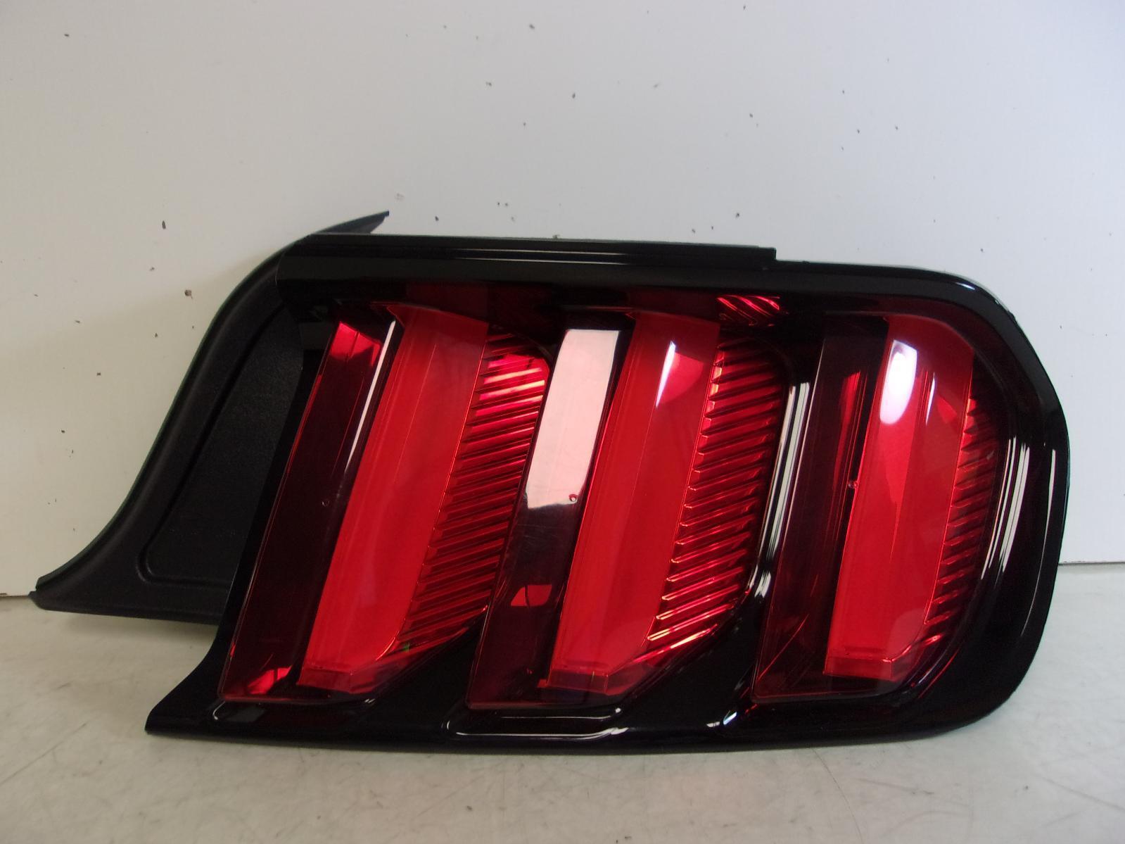 2015 2016 2017 2018 Ford Mustang Passenger RH LED Tail Light OEM