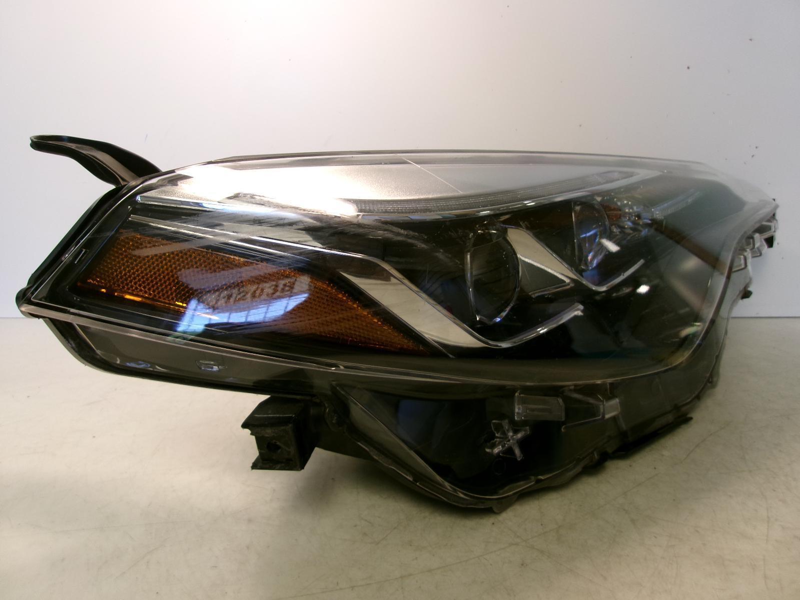 2017 2018 2019 Toyota Corolla Sedan Multiple LED Passenger RH Headlight OEM