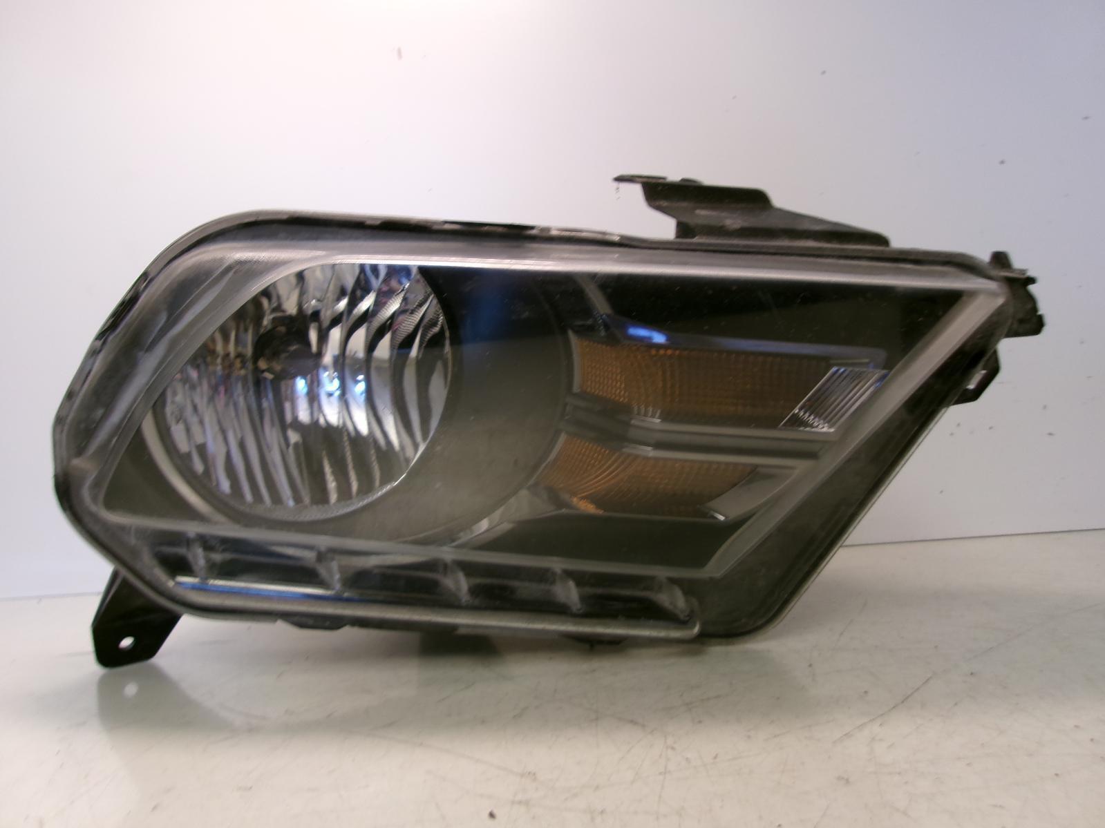 2010 2011 2012 Ford Mustang GT Boss Passenger Rh Halogen Headlight OEM