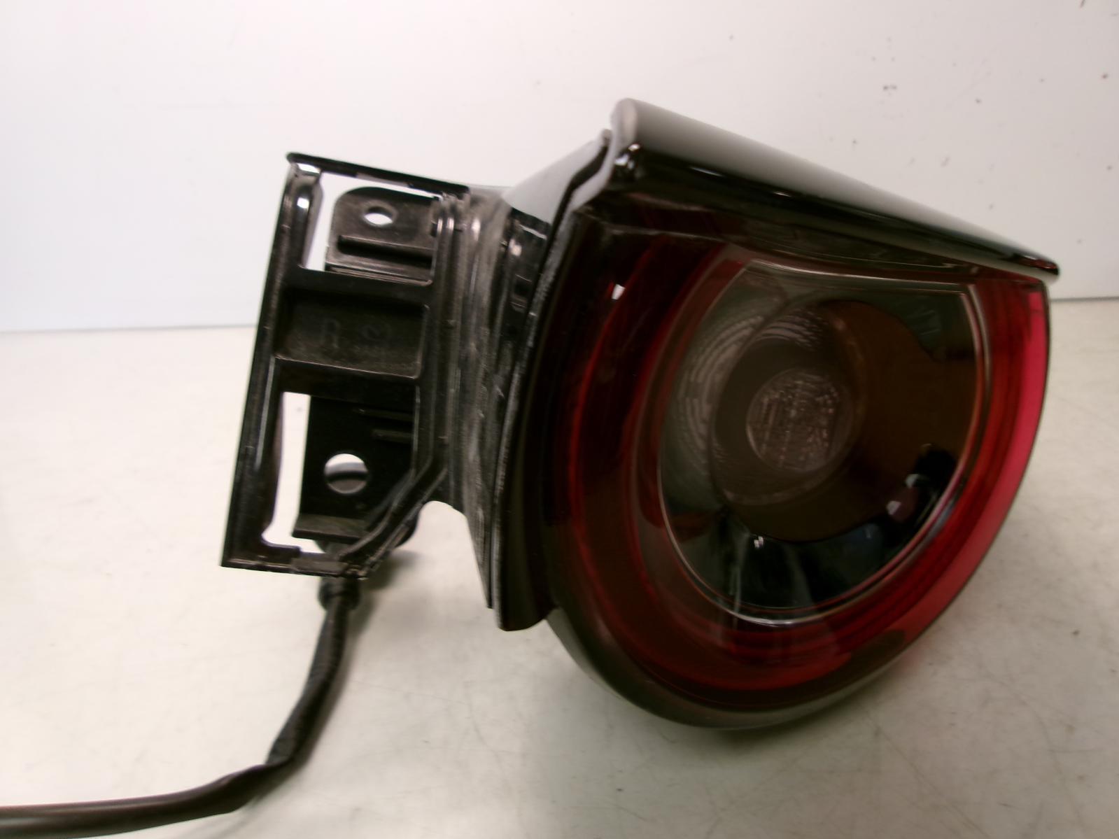 2017 2018 2019 2020 2021 Mazda Cx-5 Passenger RH Outer LED Tail Light OEM