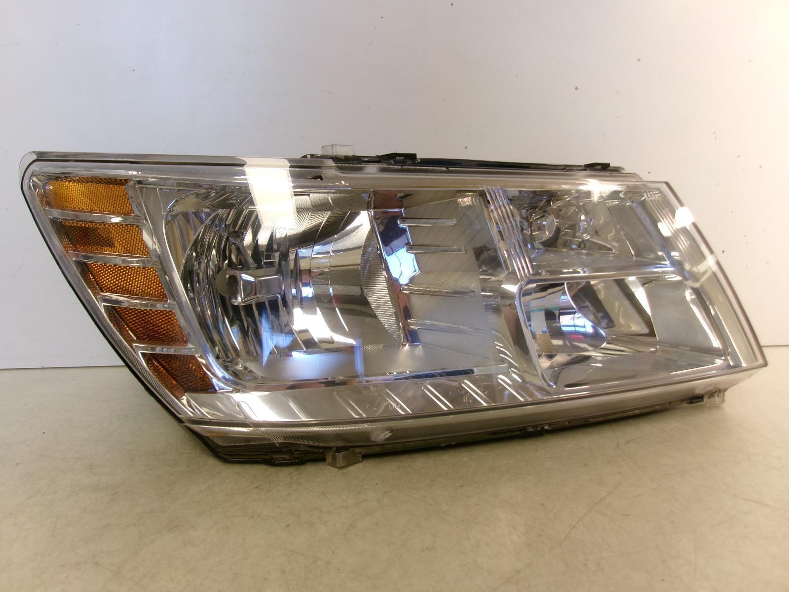 2009 - 2020 Dodge Journey Passenger Rh Halogen Chrome Headlight OEM