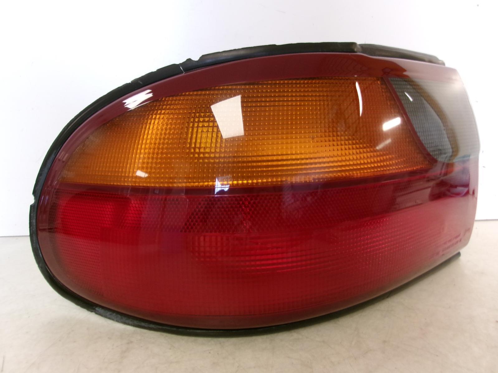 1997 - 2005 Chevrolet Malibu Driver Lh Outer Quarter Panel Tail Light OEM