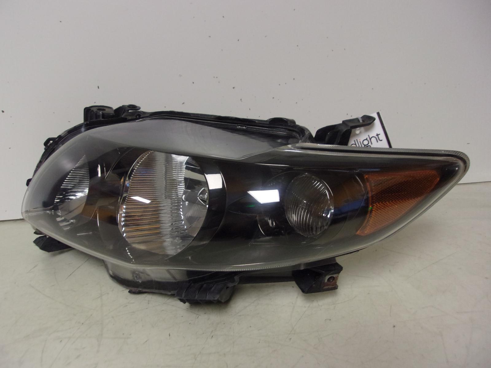 2009 2010 Toyota Corolla Driver Lh Halogen Black Trim Headlight OEM - 0