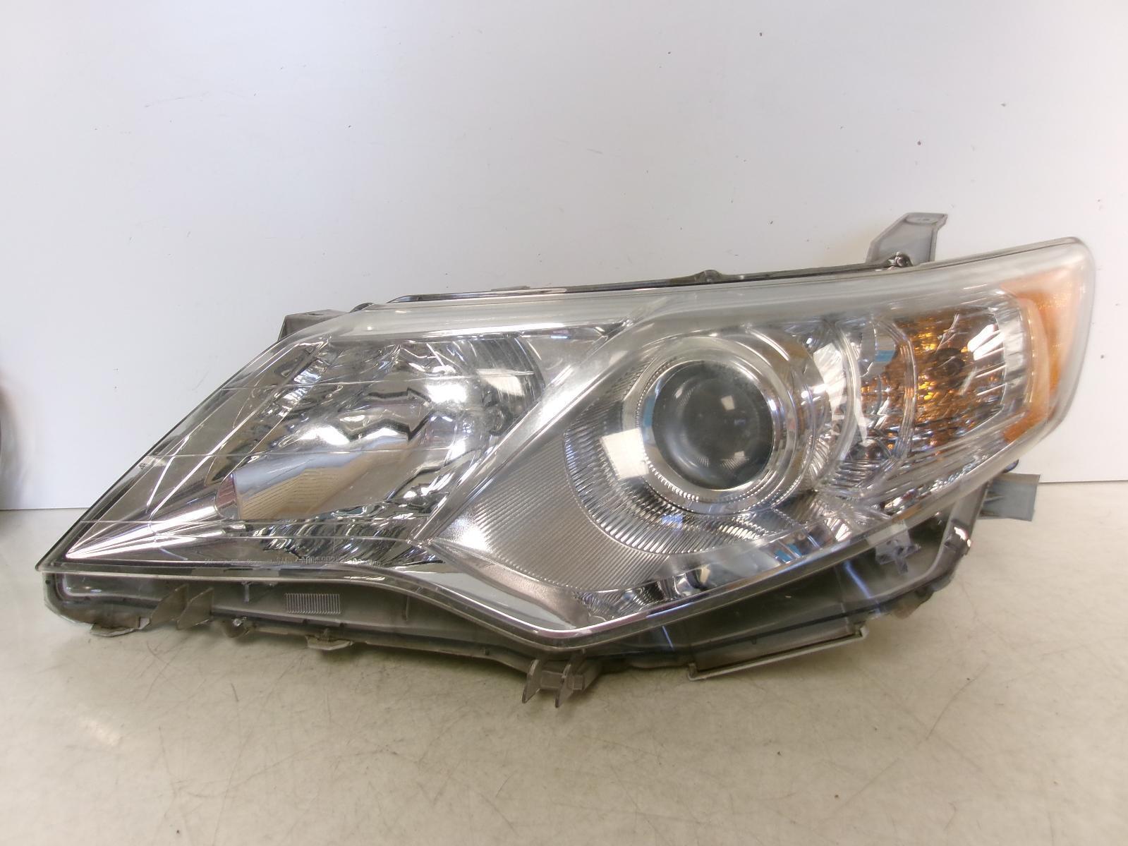 2012 2013 2014 Toyota Camry Driver Lh Halogen Chrome Headlight OEM