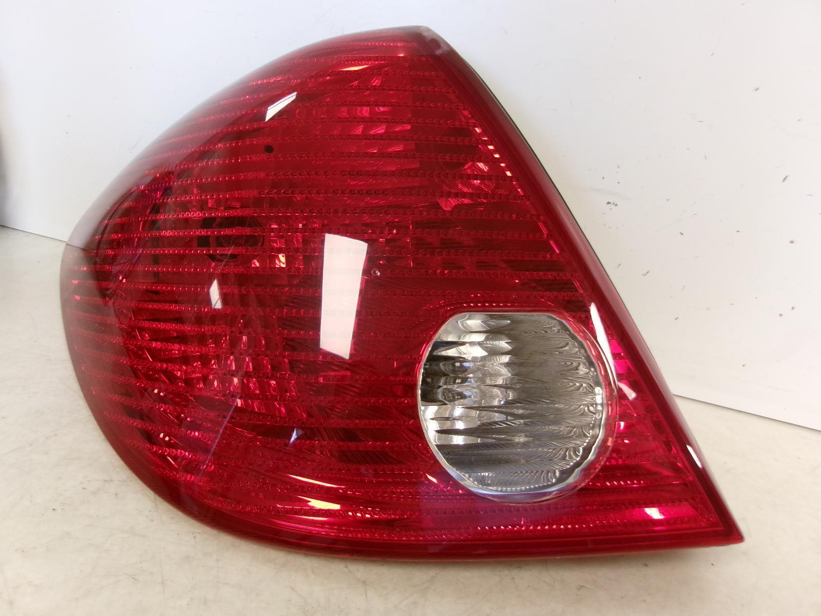 2006 2007 2008 2009  Pontiac G6 Sedan Driver Lh Outer Tail Light OEM