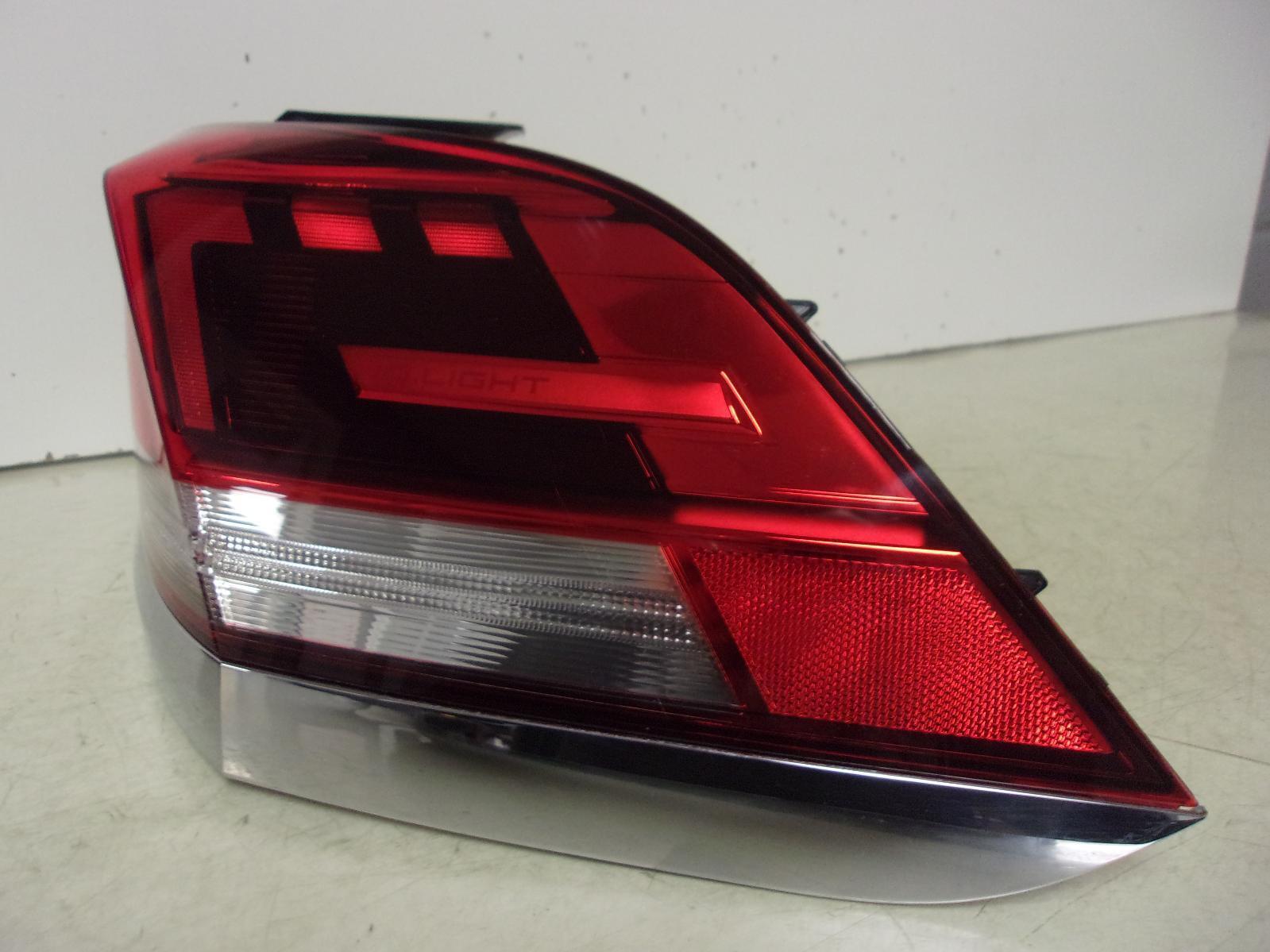 2020 - 2024 Volkswagen Atlas CrossSport Passenger RH LED Tail Light OEM