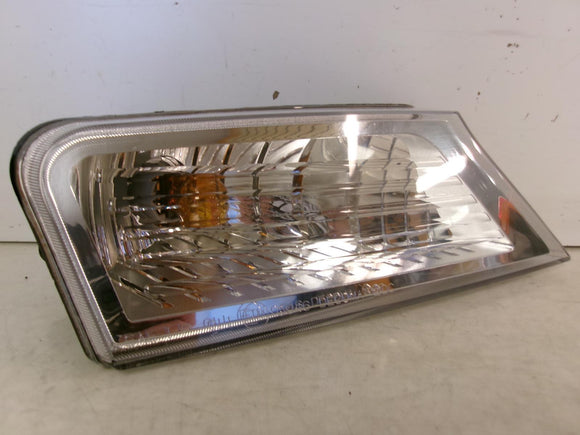 2008 2009 2010 2011 Jeep Liberty Passenger RH Upper Turn Signal Light OEM