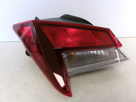 2021 2022 2023 Hyundai Elantra Driver Lh Incandescent Outer Tail Light OEM