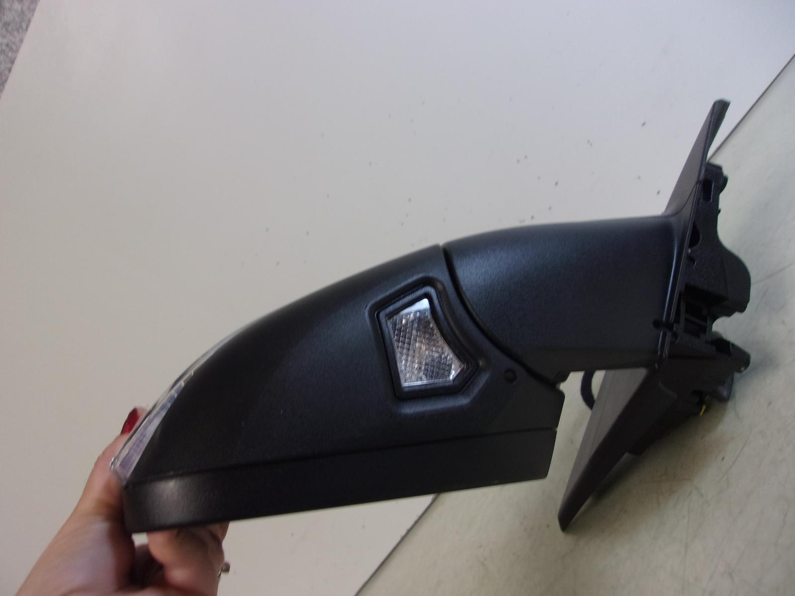 2015 2016 2017 2018 Volvo S60 V60 Passenger RH Power Door Mirror OEM