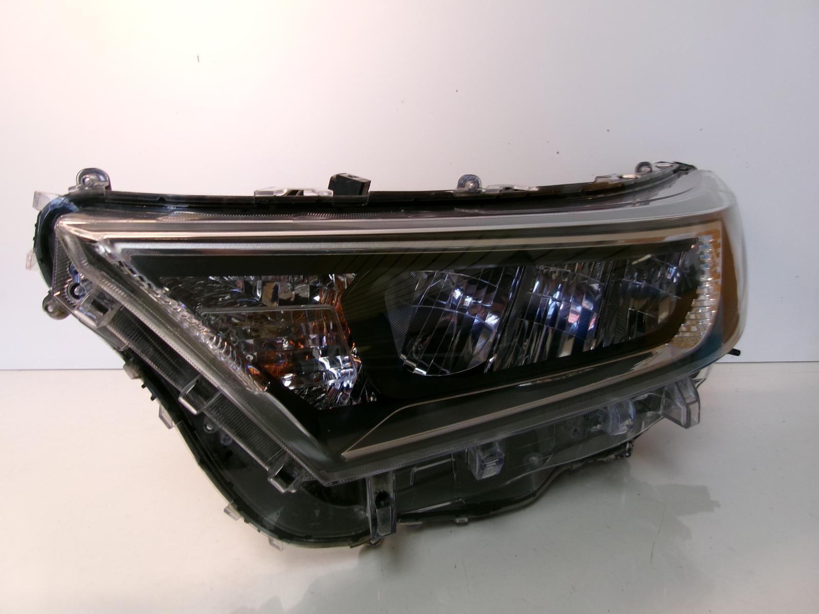 2019 2020 2021 Toyota RAV4 Driver LH LED Reflector Headlight w/ Chrome Trim OEM