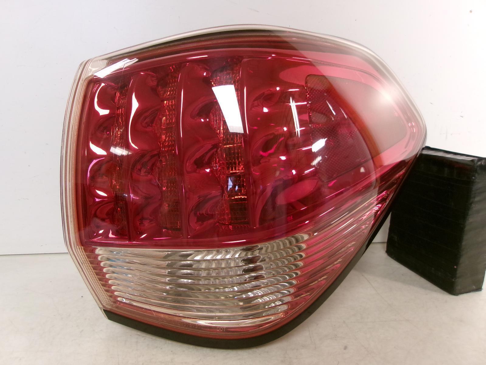 2011 2012 2013 Infiniti QX56 Passenger Rh Led Outer Quarter Panel Tail Light OEM