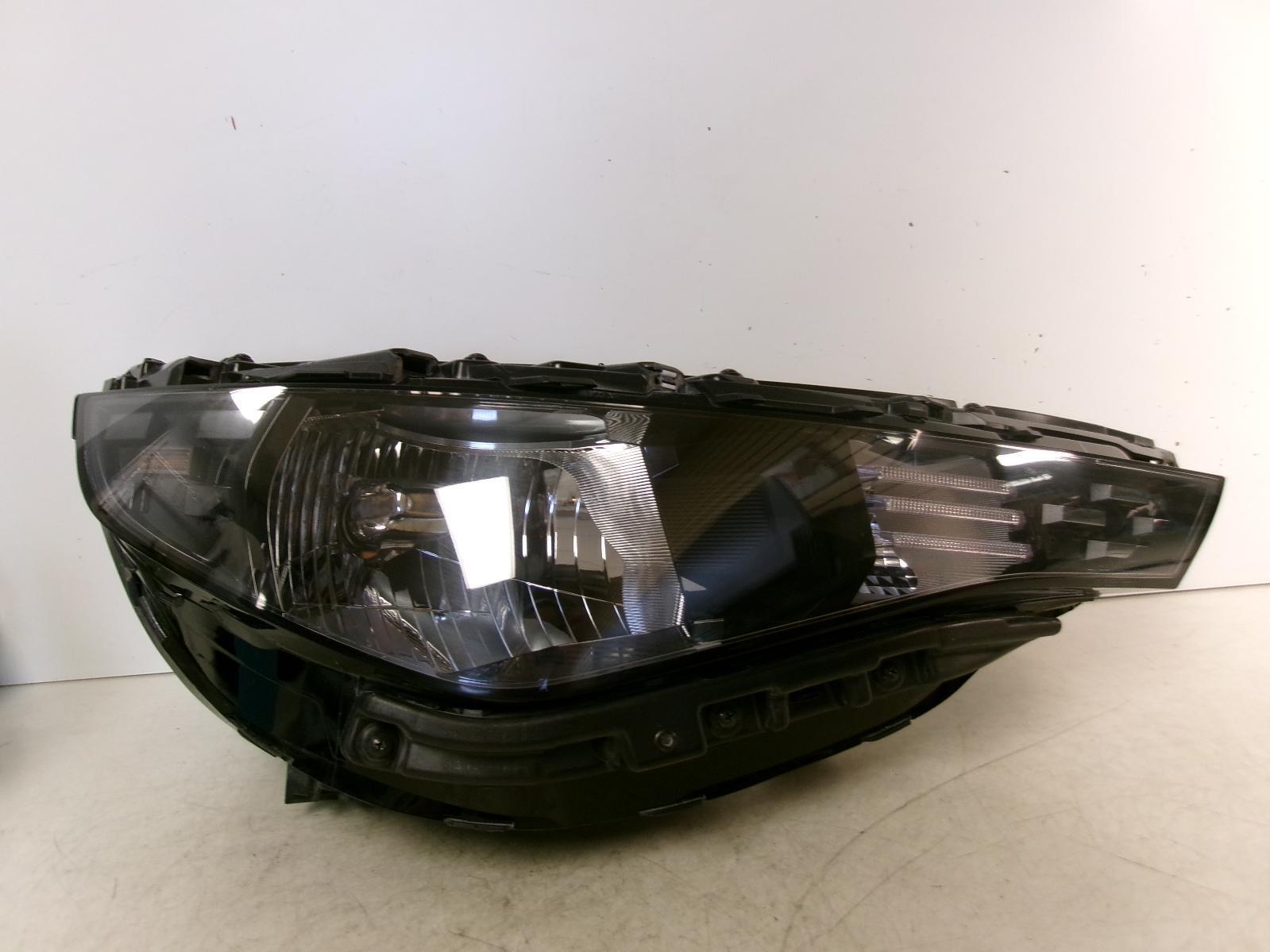 2023 Kia Soul Passenger Rh Halogen Headlight OEM