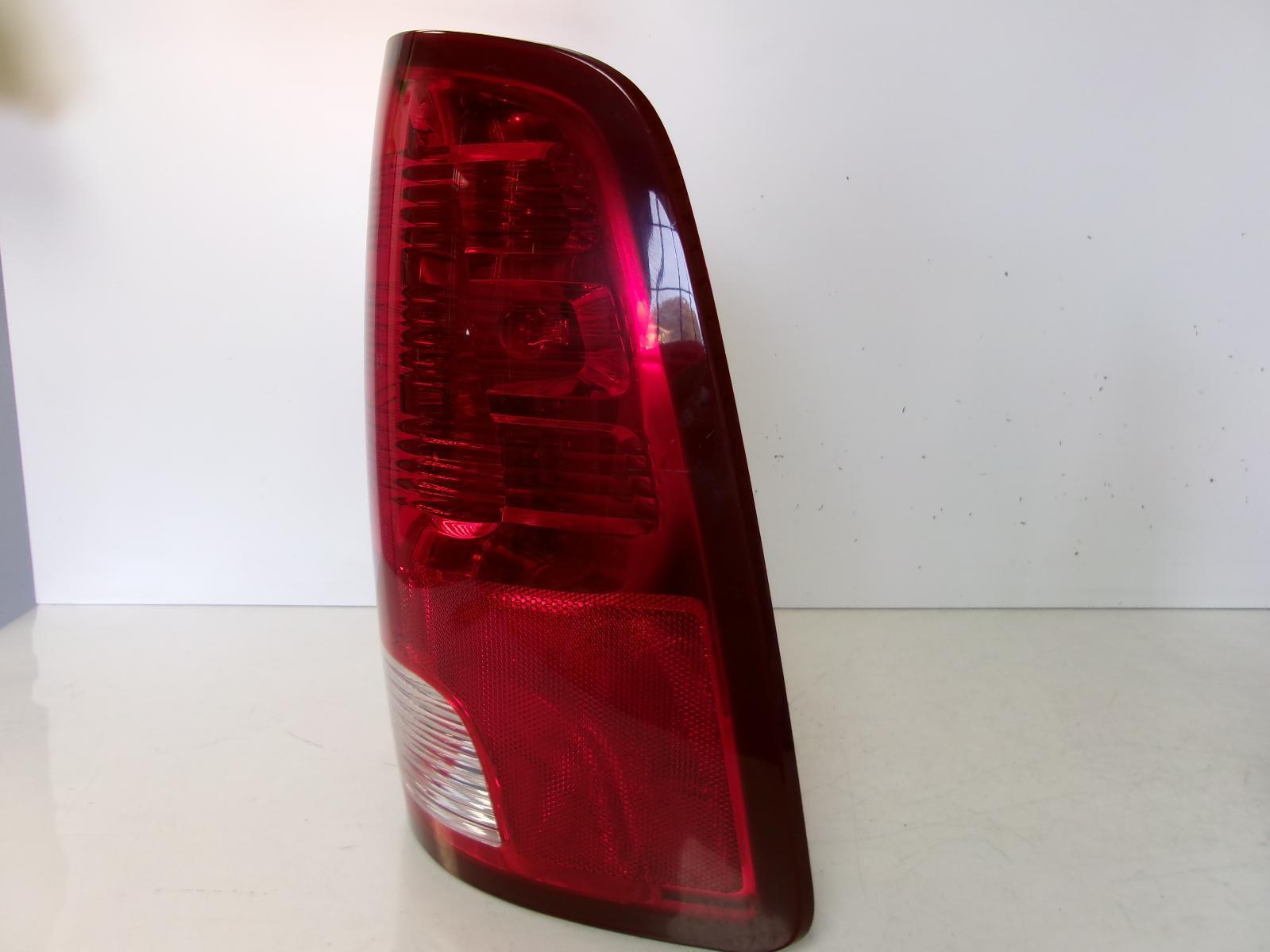 2013 2014 2015 2016  Dodge 1500 Pickup Passenger Rh Incandescent Tail Light OEM