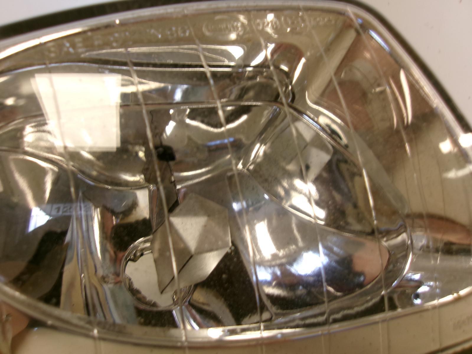 2010 2011 2012 2013 Mercedez Benz Passenger RH Halogen Chrome Fog Light OEM - 0