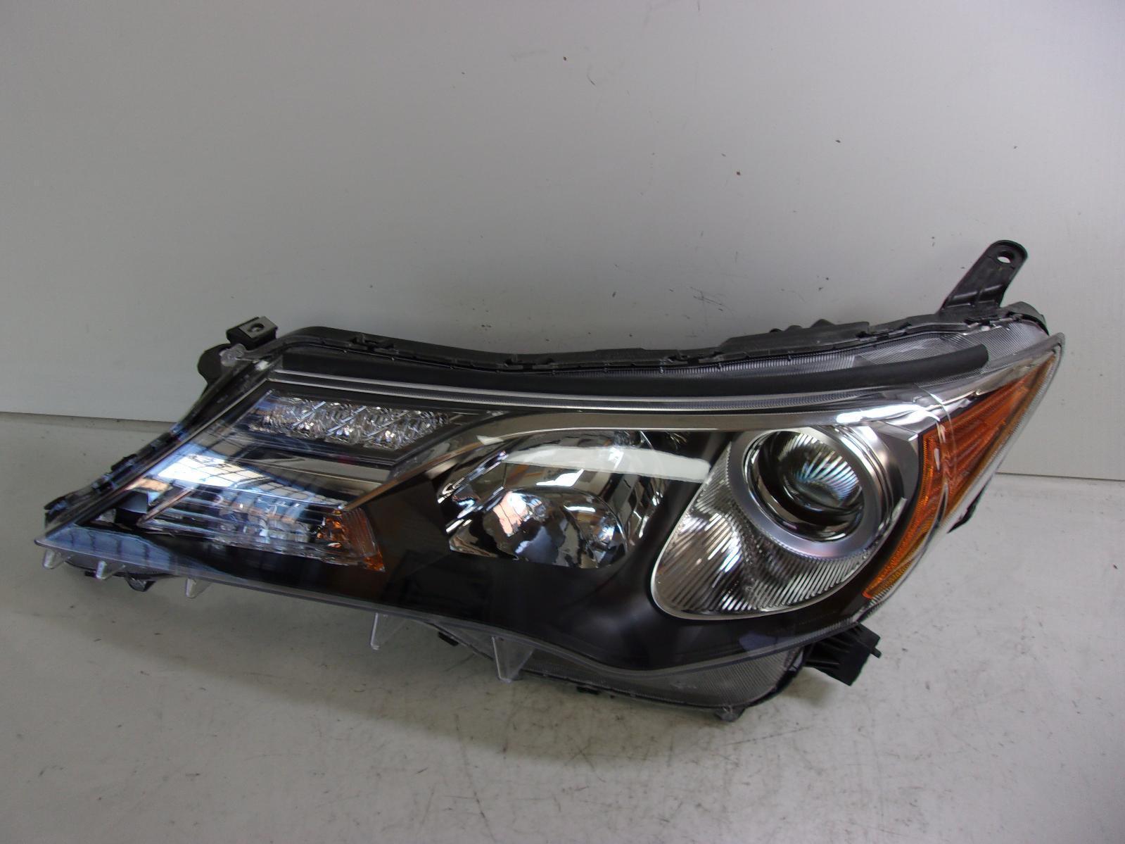 Fits 2013 2014 2015 Toyota Rav4 Driver Lh Halogen Headlight - CAPA