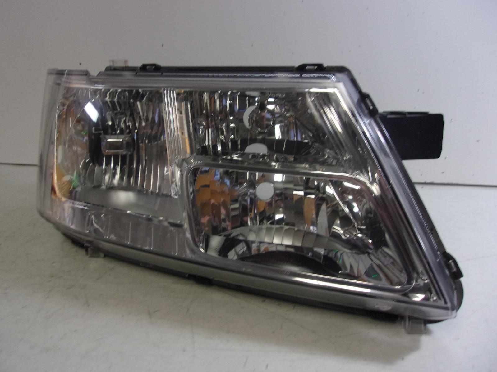 2009 - 2020 Dodge Journey Passenger Rh Quad Halogen Headlight OEM