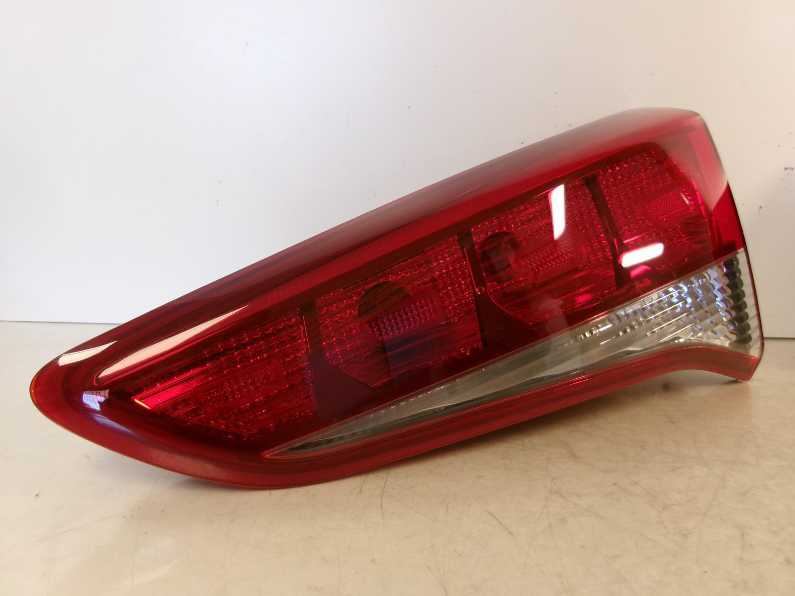 2017 2018 Hyundai Tucson Passenger Rh Inner Lid Incandescent Tail Light OEM - 0