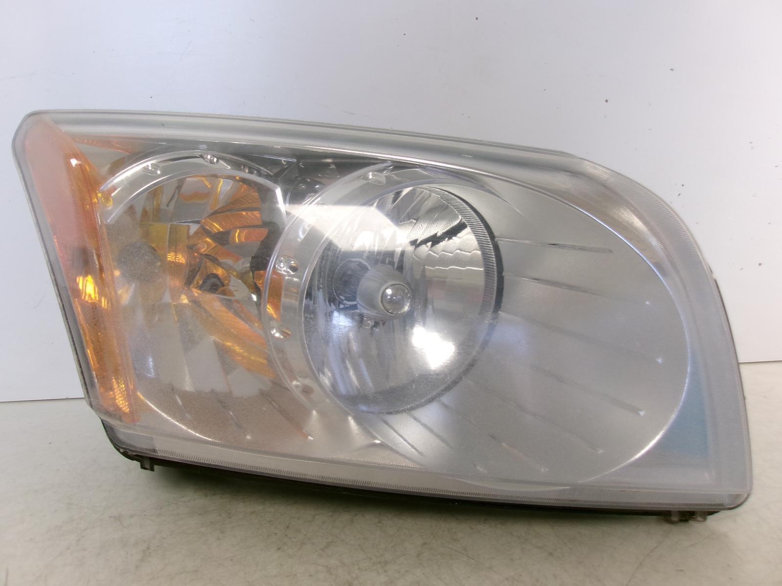 2007 - 2012 Dodge Caliber Passenger RH Halogen Headlight OEM