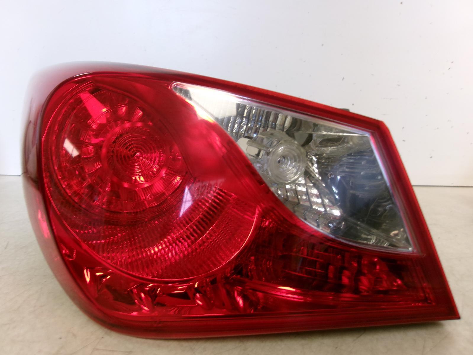 2011 - 2014 Hyundai Sonata Driver LH Incandescent Outer Tail Light OEM - 0