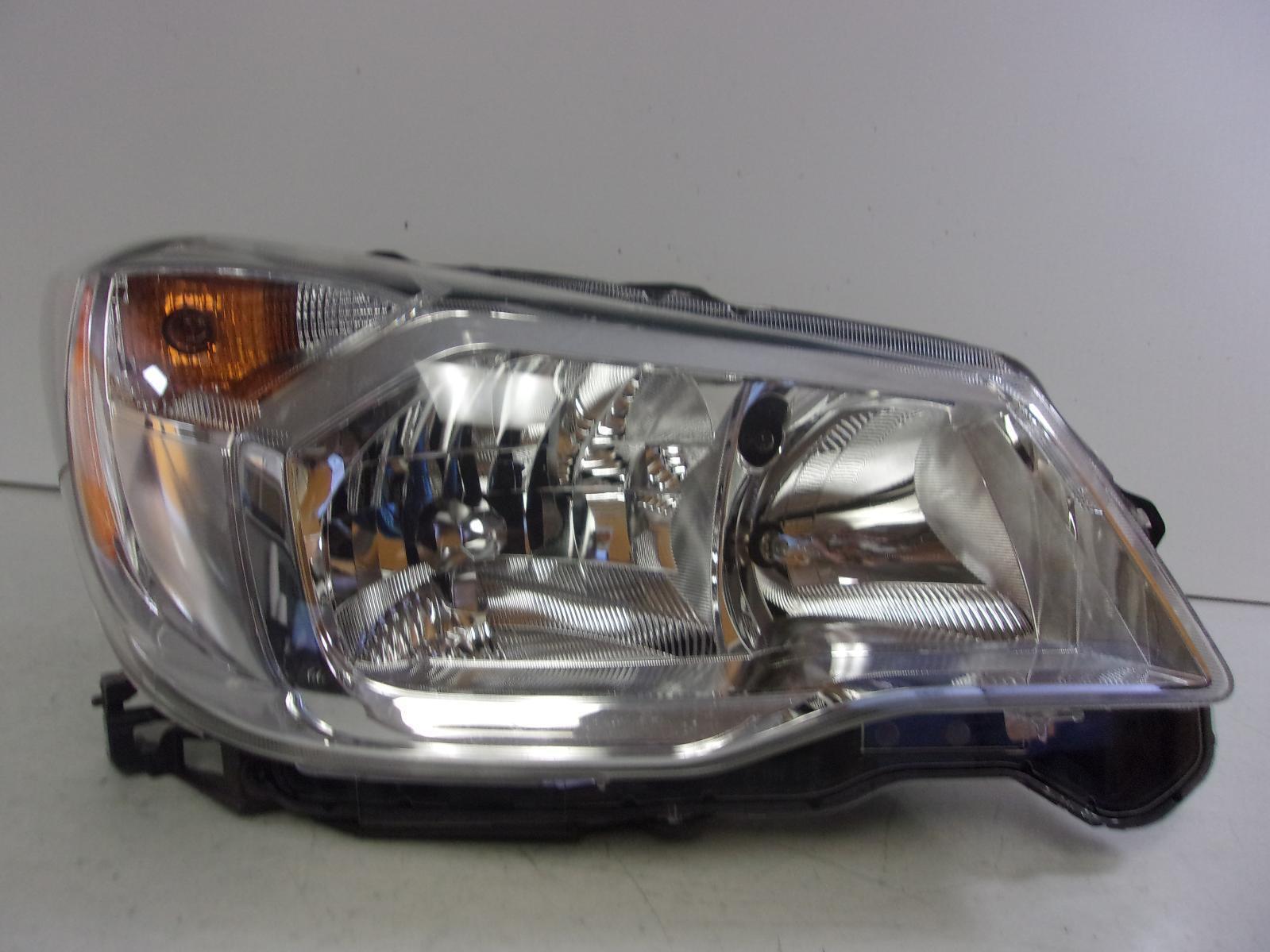 2014 2015 2016 Subaru Forester Passenger Rh Halogen Headlight OEM