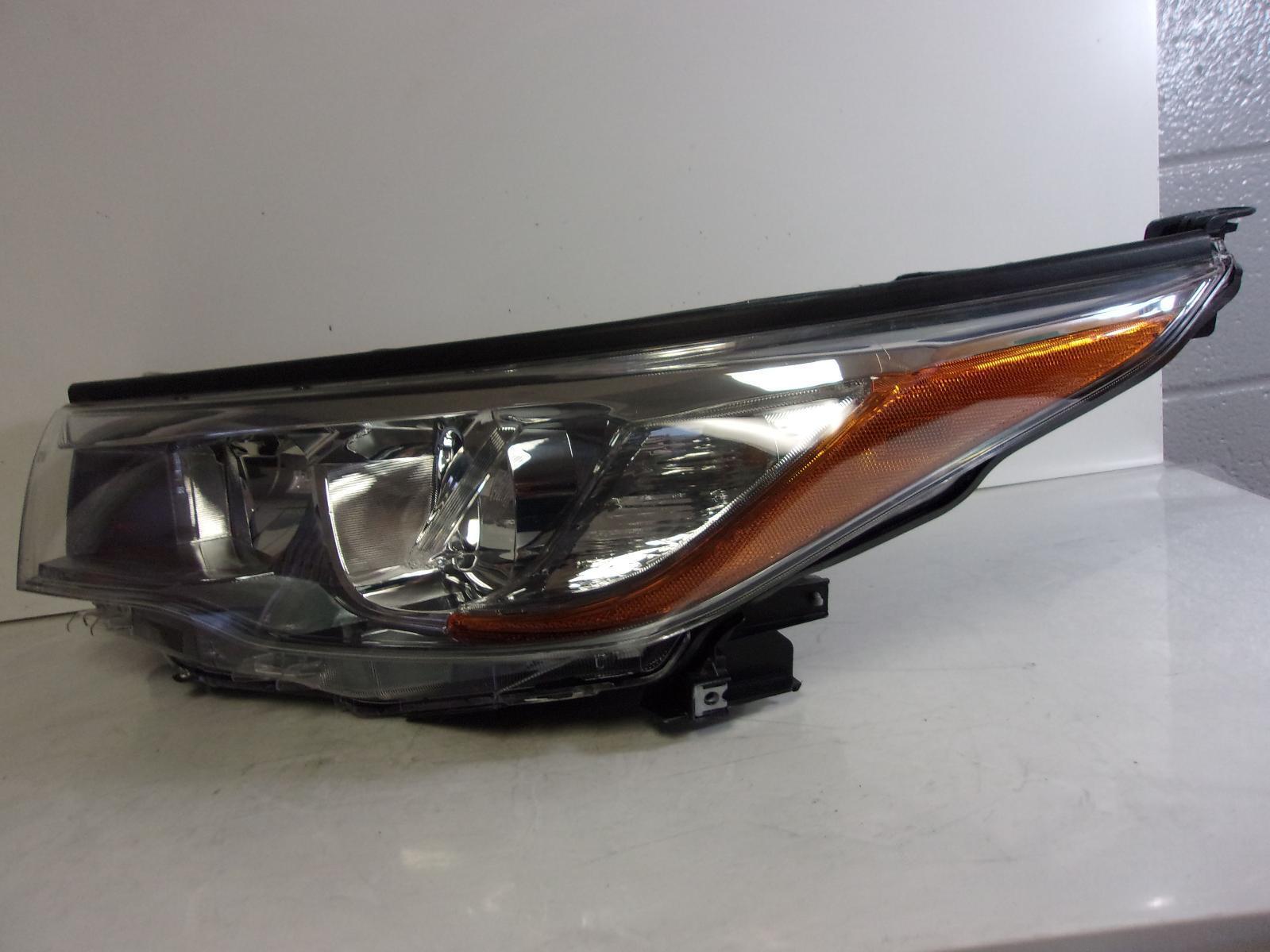 2014 2015 2016 Toyota Highlander Driver Lh Halogen Headlight W/ Smoked Trim OEM