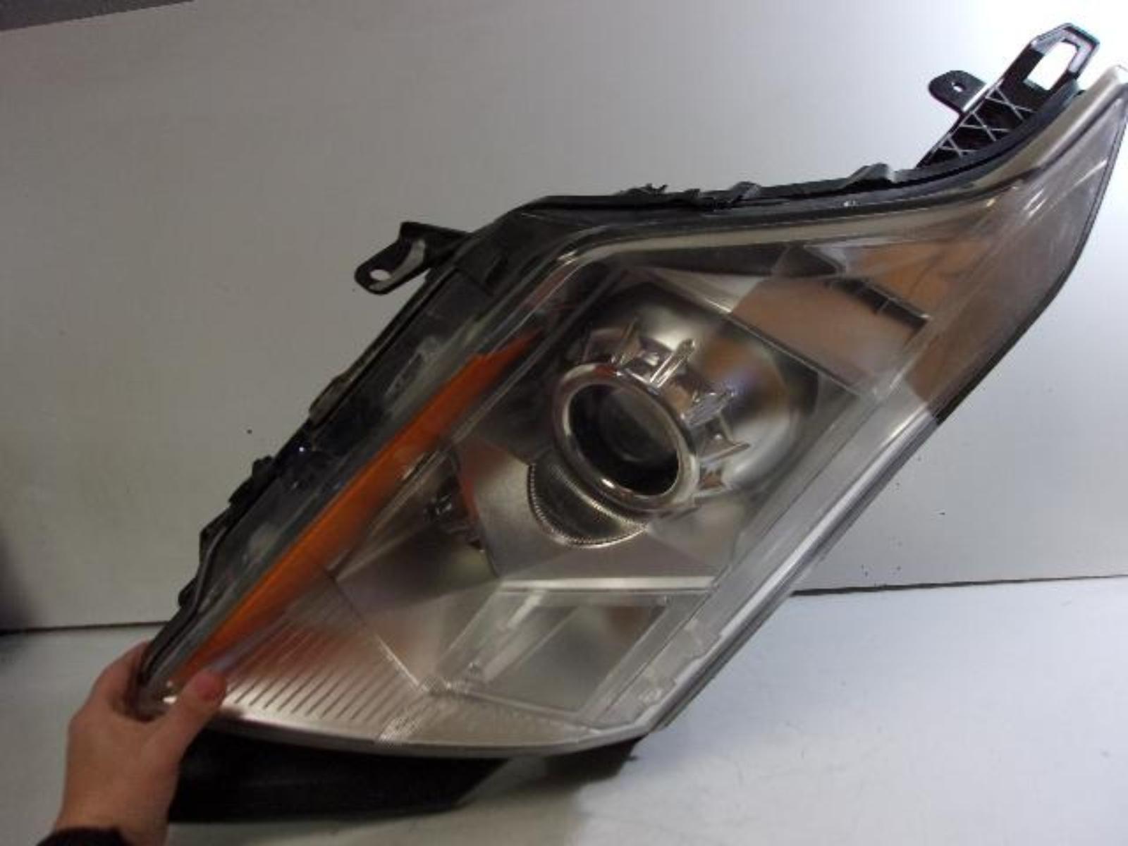 2014 2015 2016 Cadillac Srx Driver Lh Halogen Headlight OEM