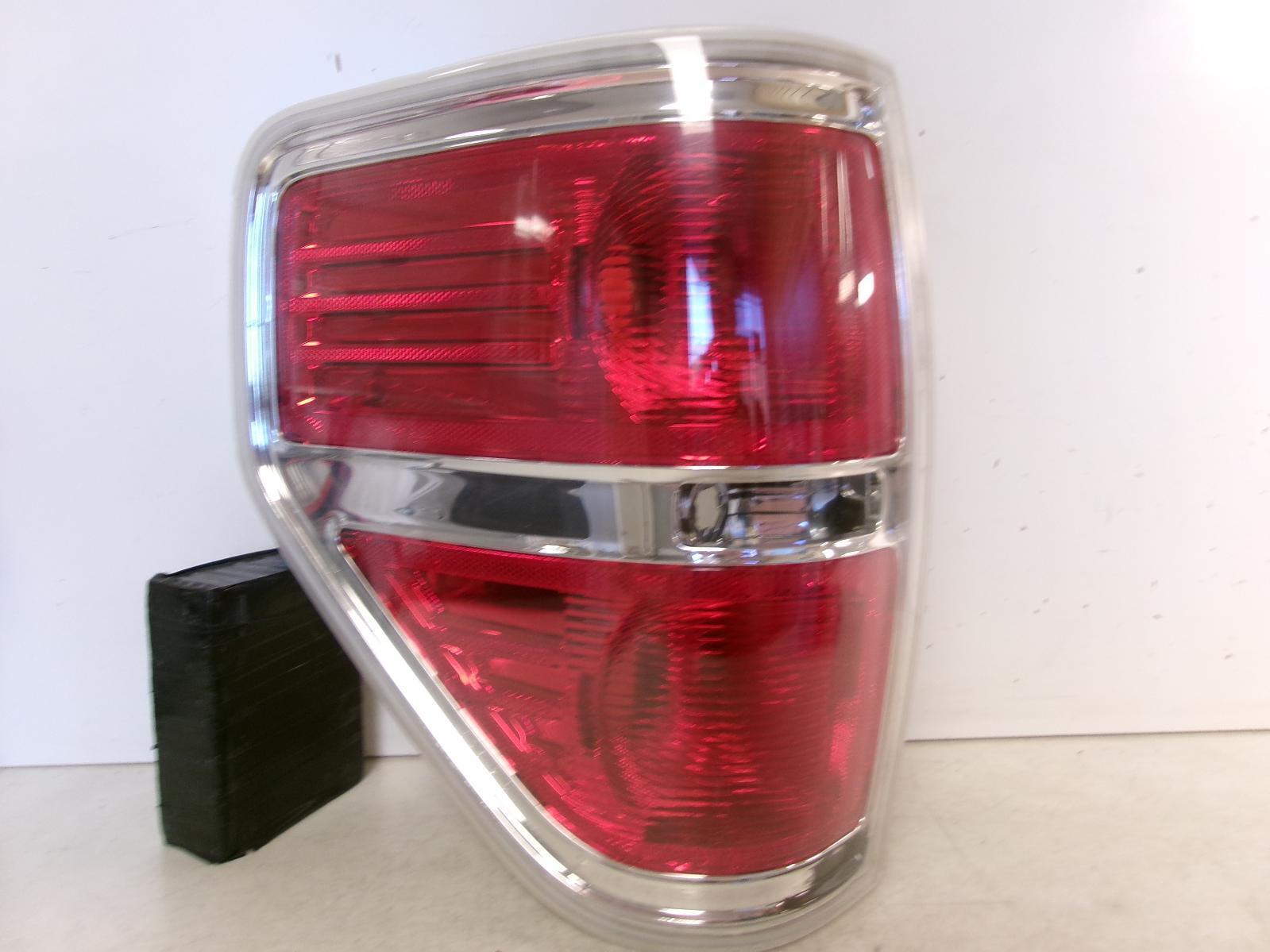 2010 2011 2012 2013 2014 Ford F150 Driver LH Tail Light w/ Chrome Trim OEM