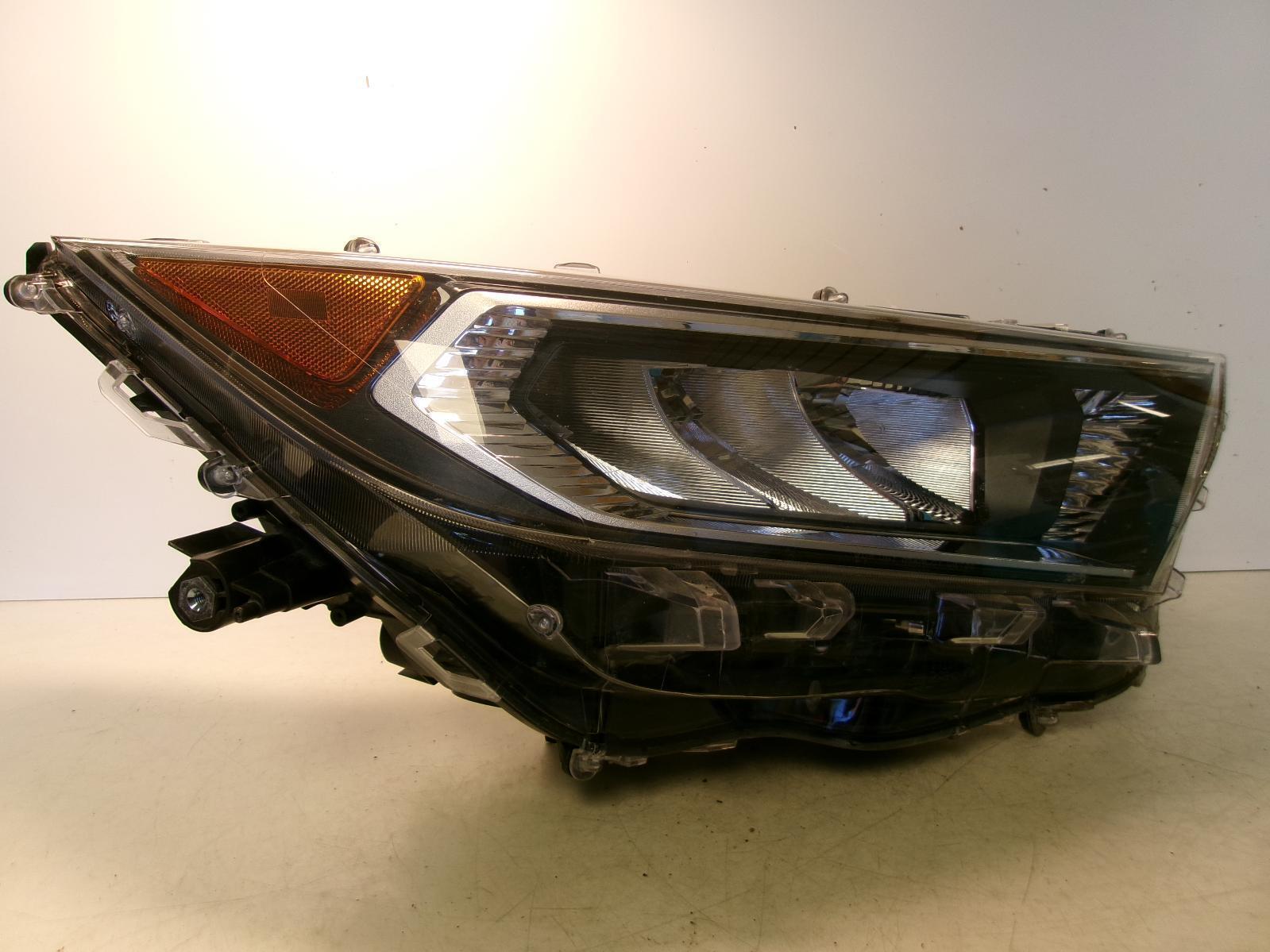 2019 2020 2021 Toyota Rav4 Passenger Rh Led Headlight OEM