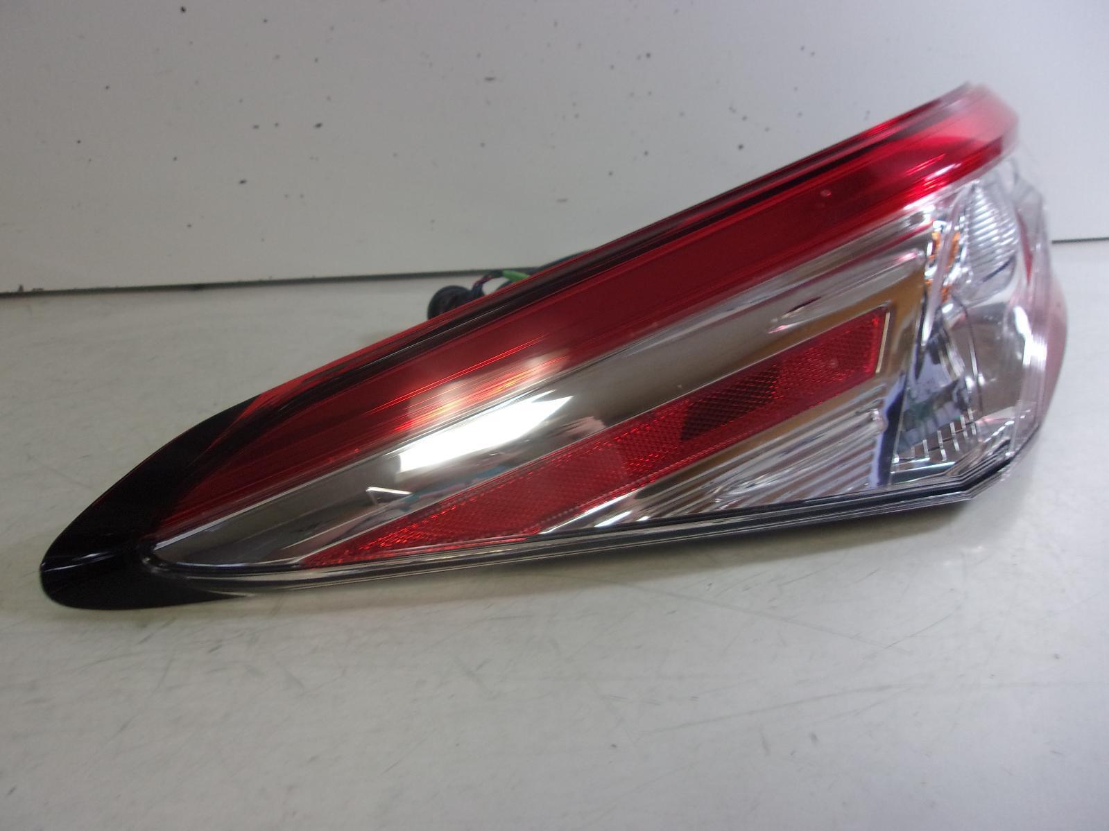 2018 2019 2020 2021 2022 Toyota Camry Driver Lh Quarter Panel Tail Light OEM - 0