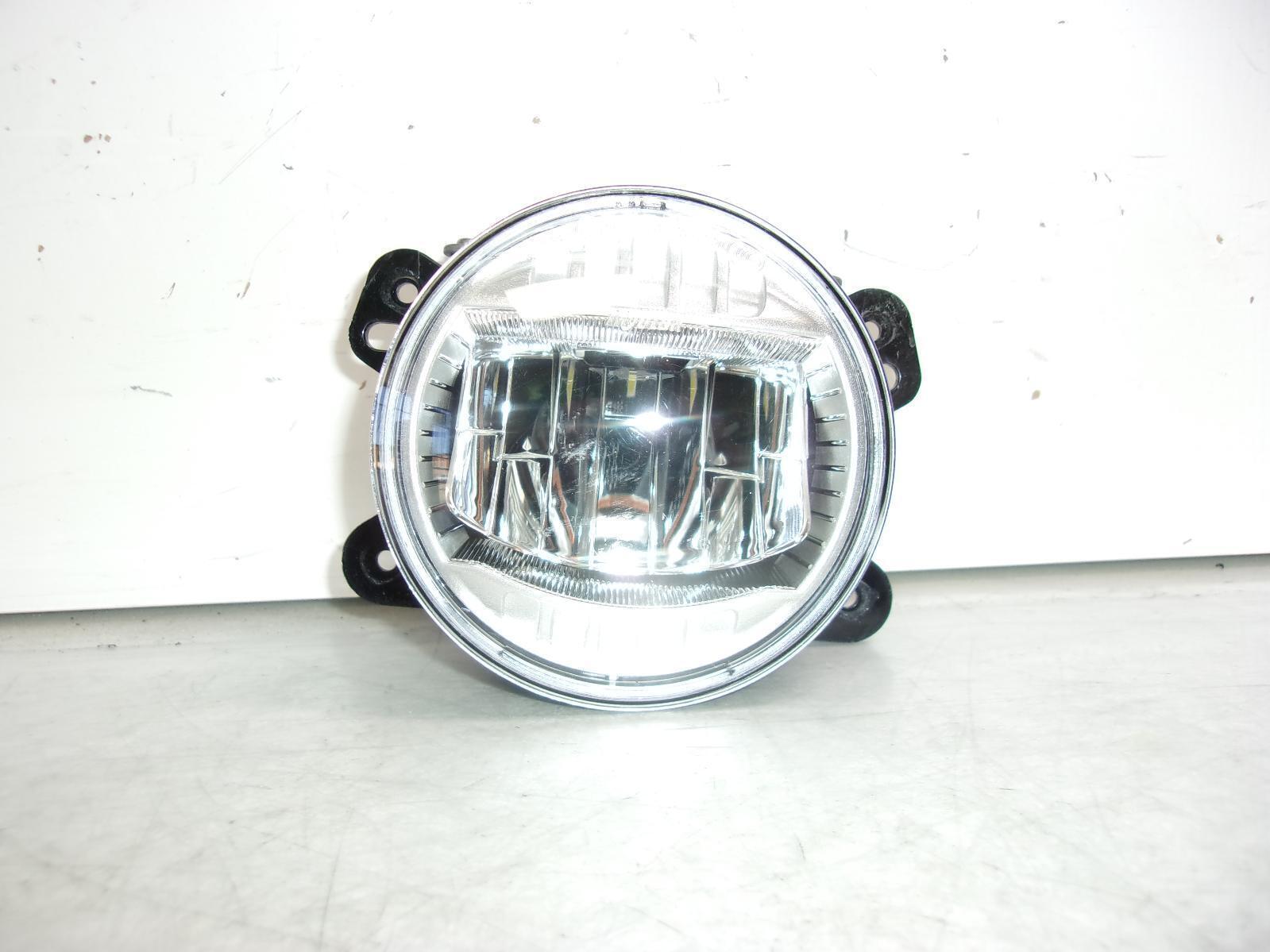 2020 2021 2022 Jeep Wrangler / Gladiator Lh = Rh LED Fog Light OEM - 0