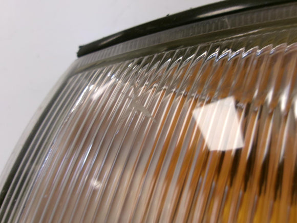 1998 1999 2000 Toyota Sienna Driver Lh Halogen Turn Signal Light OEM