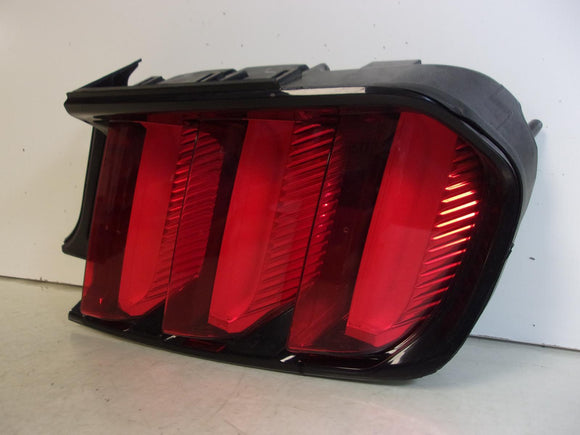 2015 2016 2017 2018 Ford Mustang Passenger RH LED Tail Light OEM
