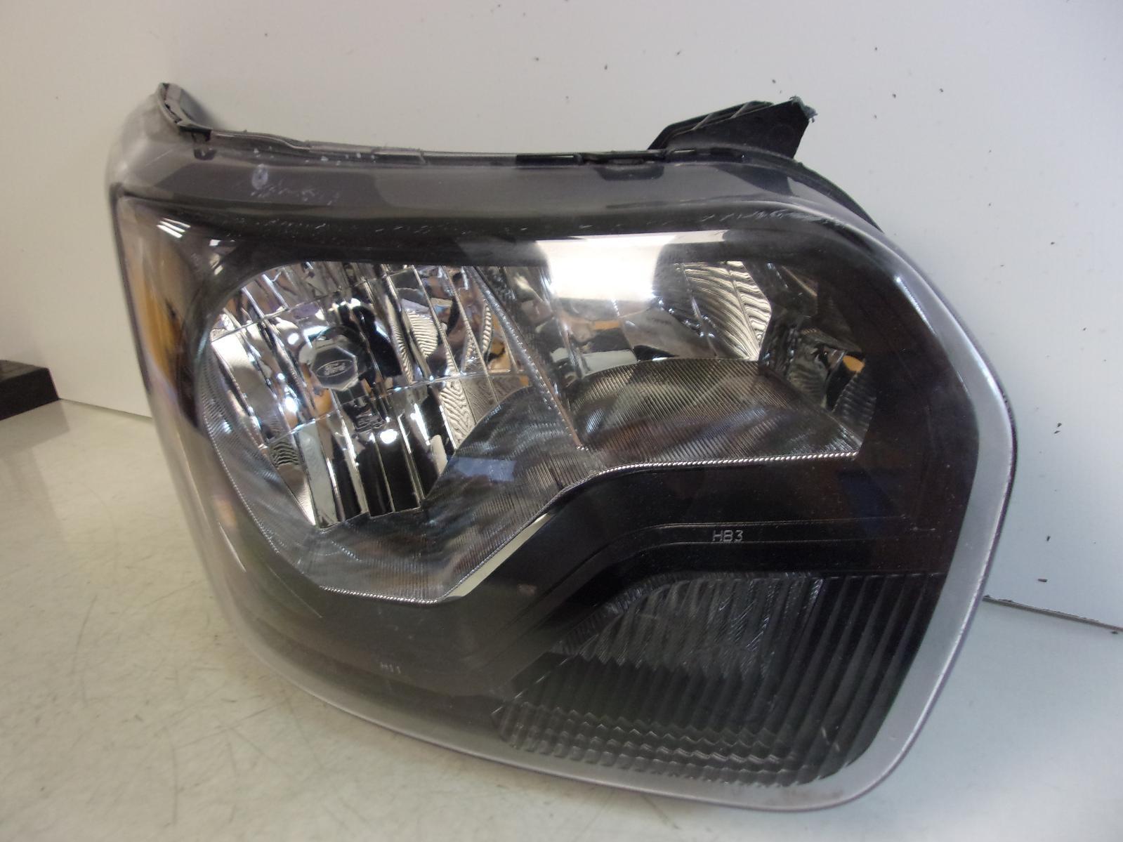 2015 2016 2017 2018 2019 Ford Transit 150 Driver Lh Black Trim Headlight OEM