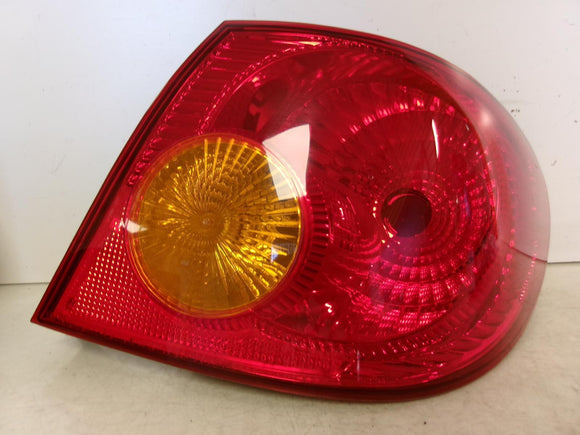 2003 Toyota Corolla Passenger RH Outer Quarter Panel Tail Light OEM