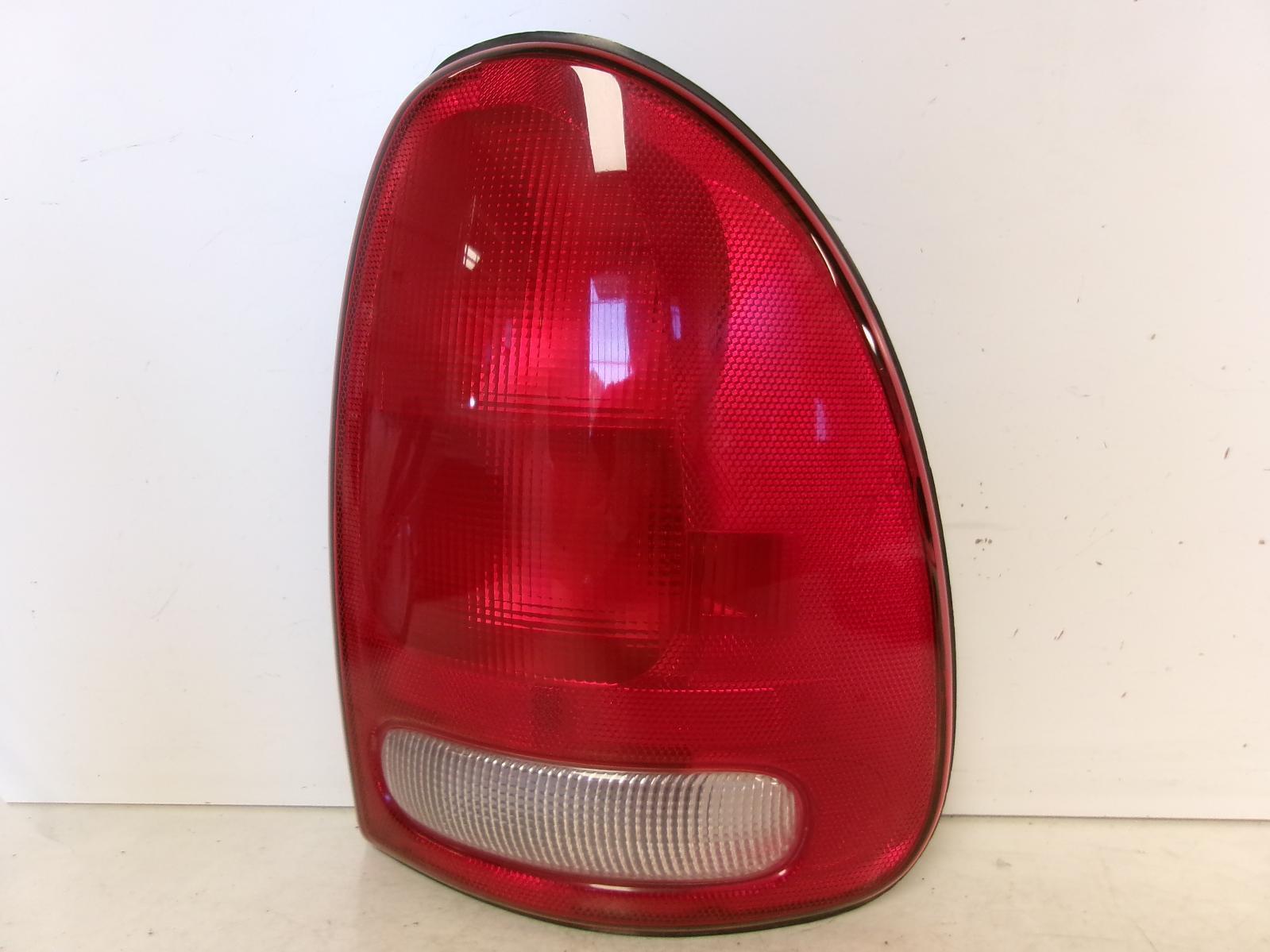 1996-2003 Caravan /Durango /Town & Country / Voyager Passenger RH Tail Light OEM - 0