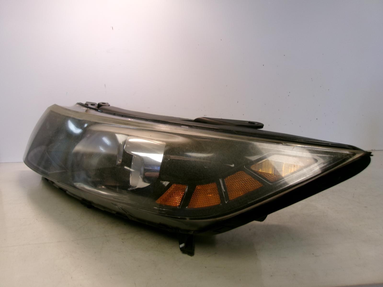 2011 Kia Optima SX EX LX Driver LH Halogen Headlight OEM