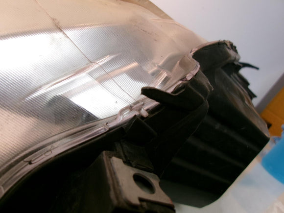 Fits 2015 2016 2017 Toyota Camry Passenger Rh Halogen Headlight - CAPA