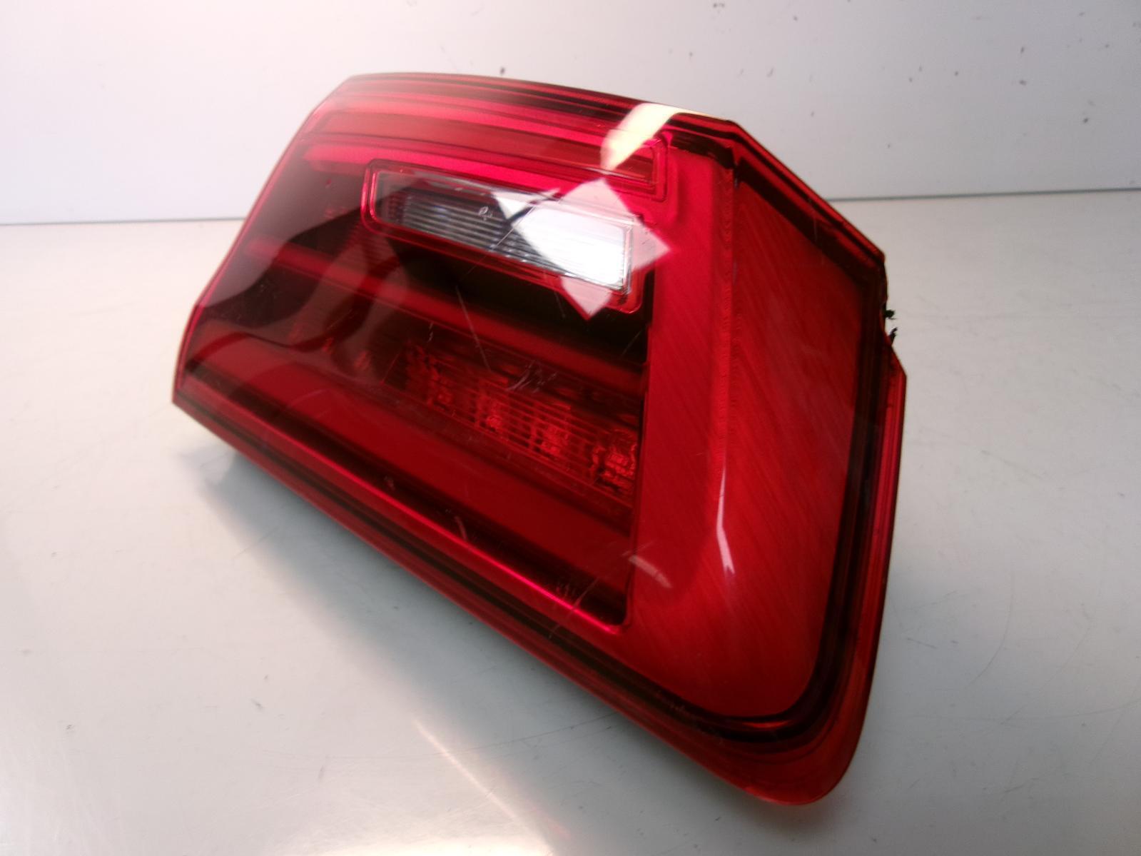 2018 2019 2020 Bmw M5 Driver Lh Inner Deck Lid Tail Light OEM